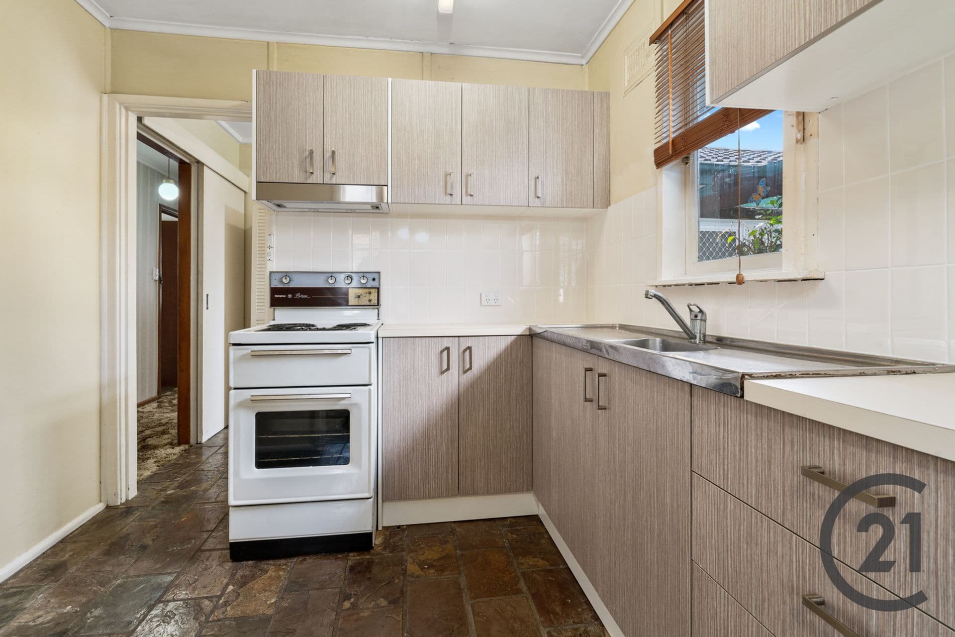 40 Galloway Street, Busby, NSW, 2168, Busby - Thumbnail 4
