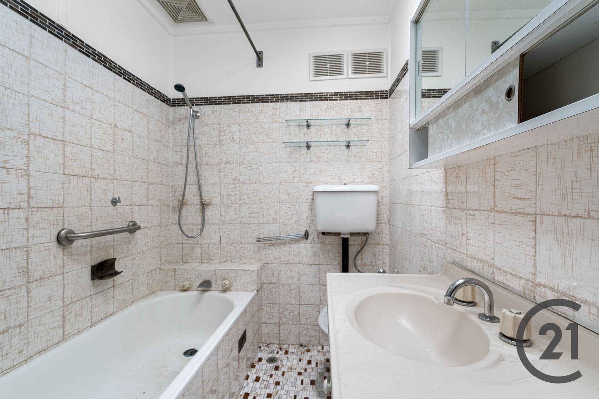 40 Galloway Street, Busby, NSW, 2168, Busby - Thumbnail 5