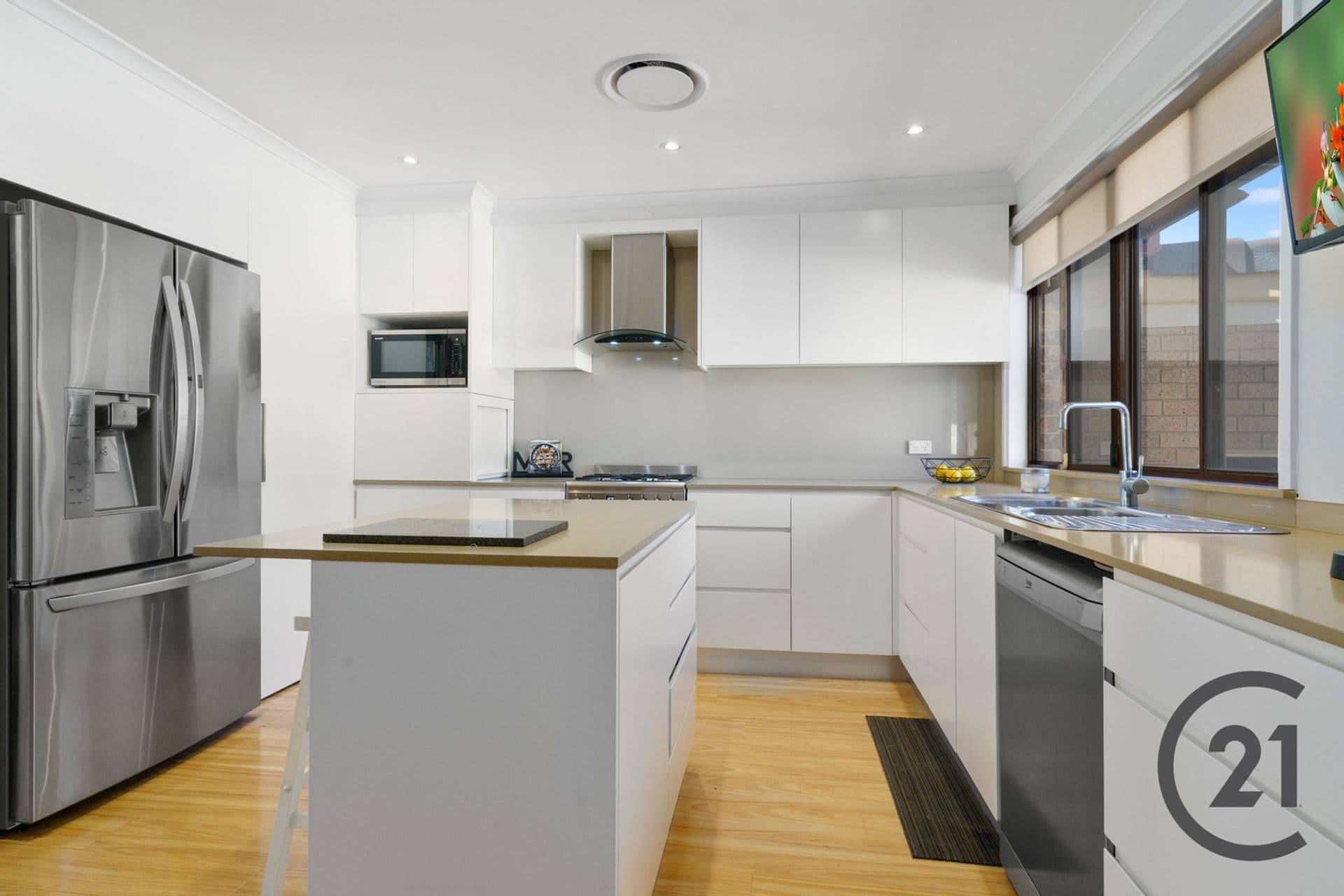 6 Lurr Place, Bonnyrigg, NSW, 2177, Bonnyrigg - Thumbnail 6