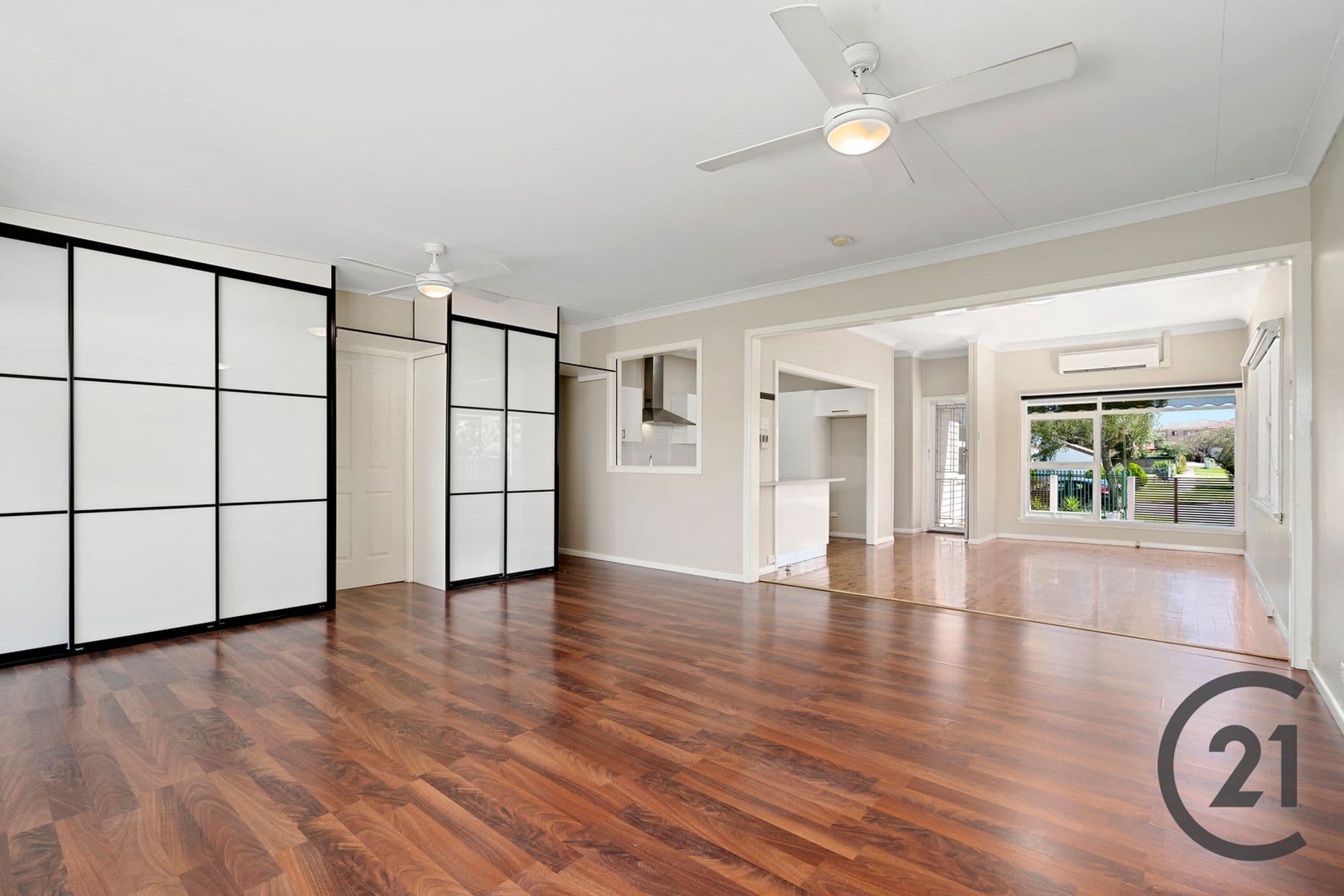 15 Weir Crescent, Lurnea, NSW, 2170, Lurnea - Thumbnail 5