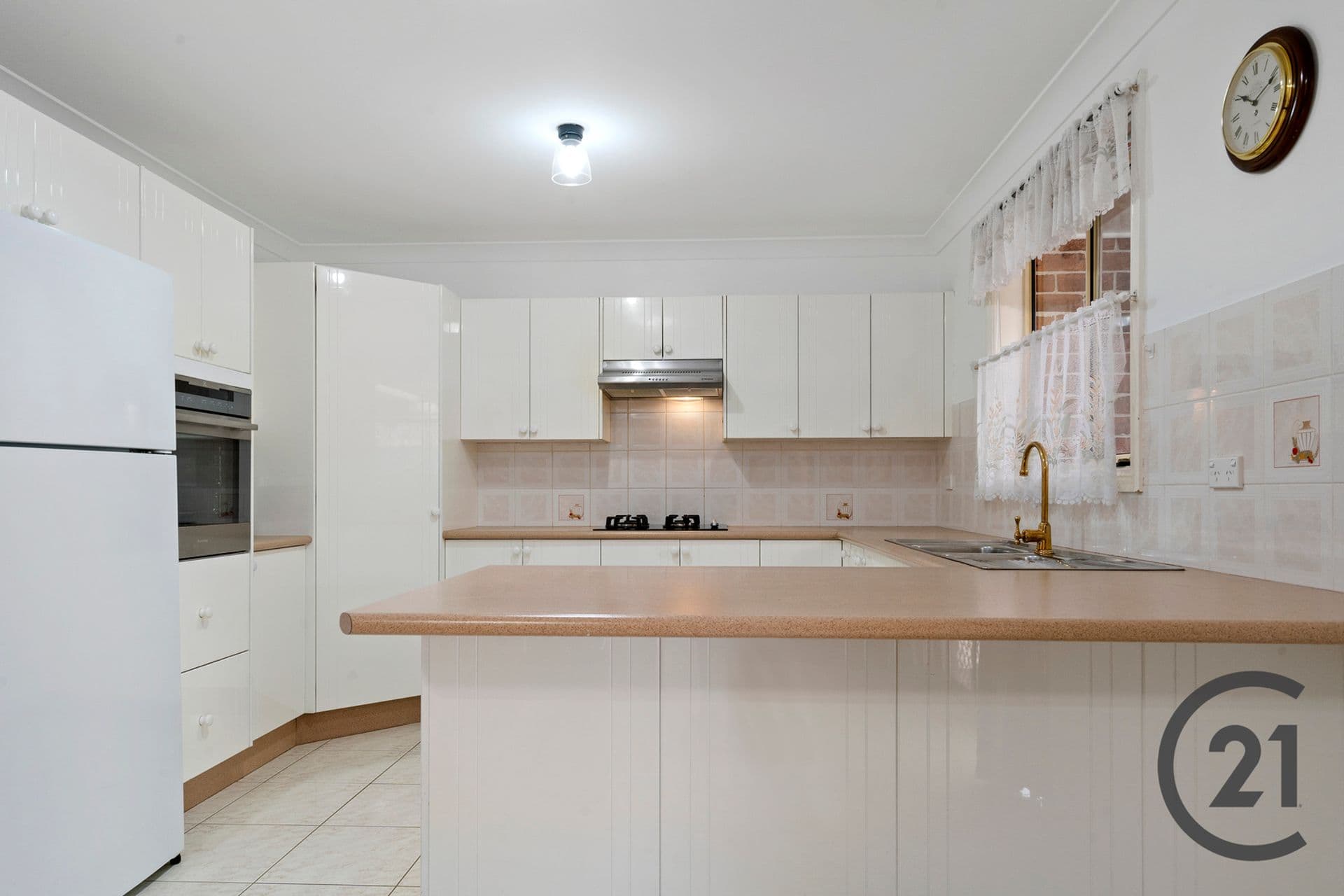 76 Nineteenth Avenue, Hoxton Park, NSW, 2171, Hoxton Park - Thumbnail 3