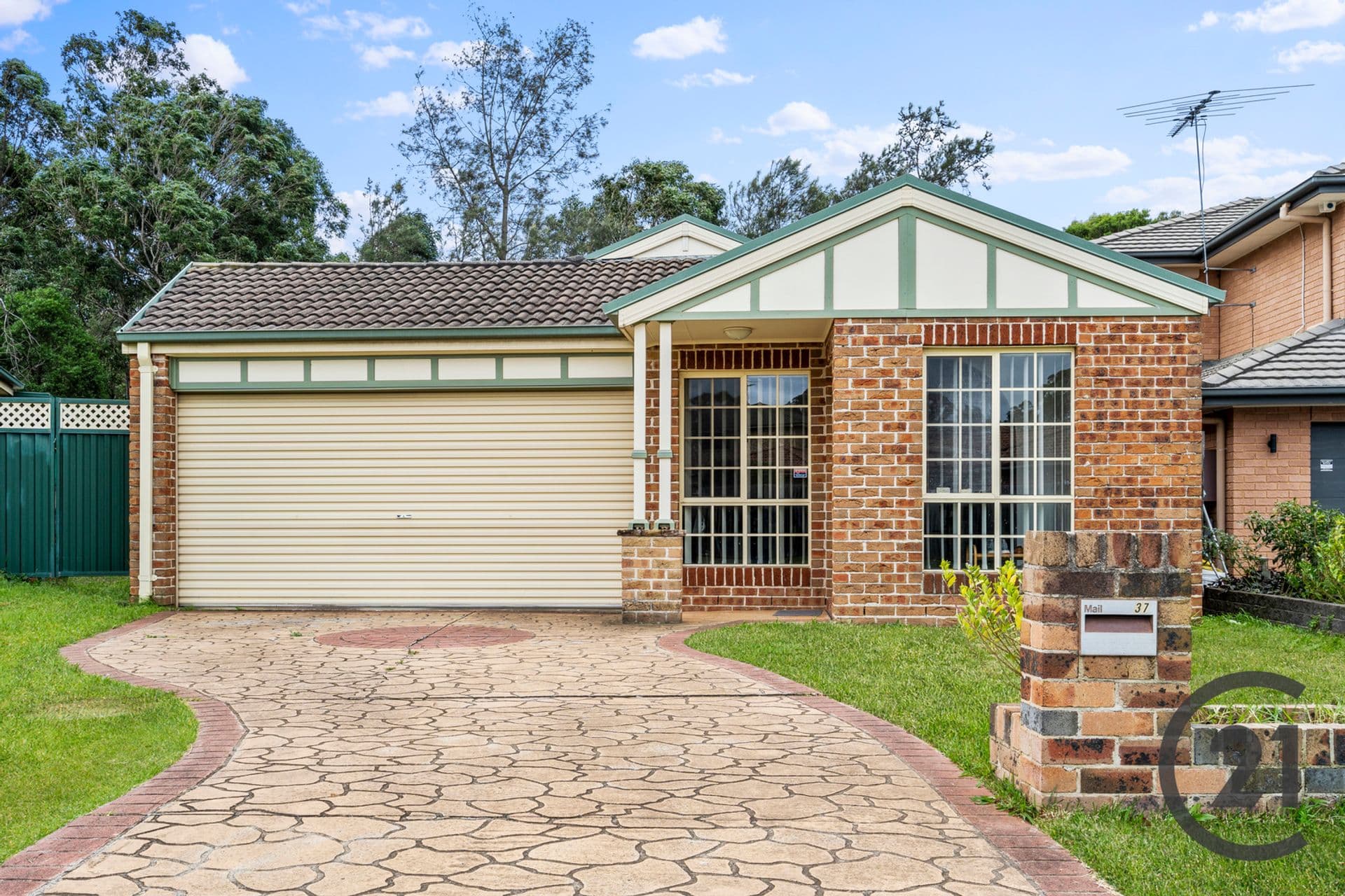 37 Slessor Road, Casula, NSW, 2170, Casula - Image 1
