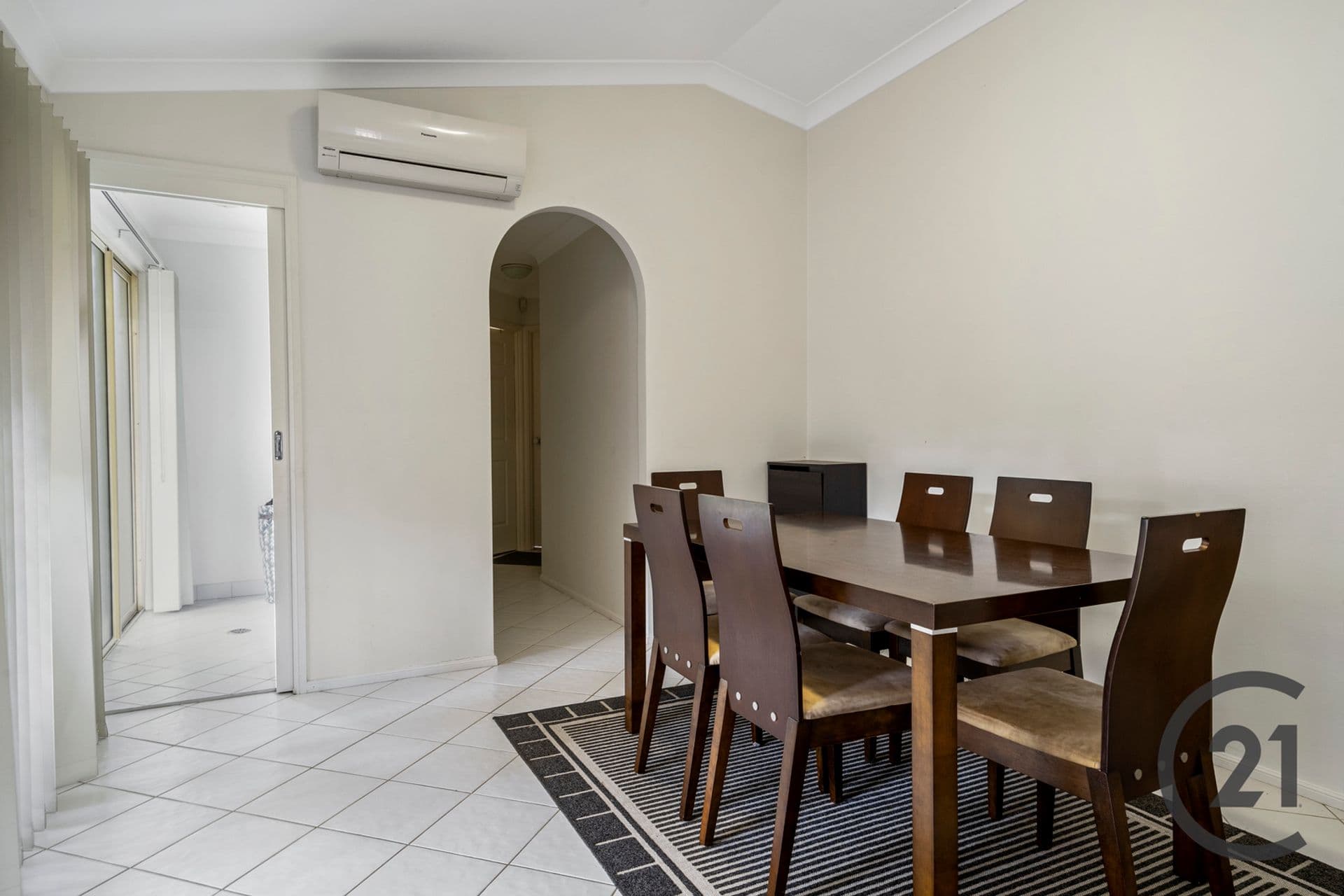 37 Slessor Road, Casula, NSW, 2170, Casula - Thumbnail 4