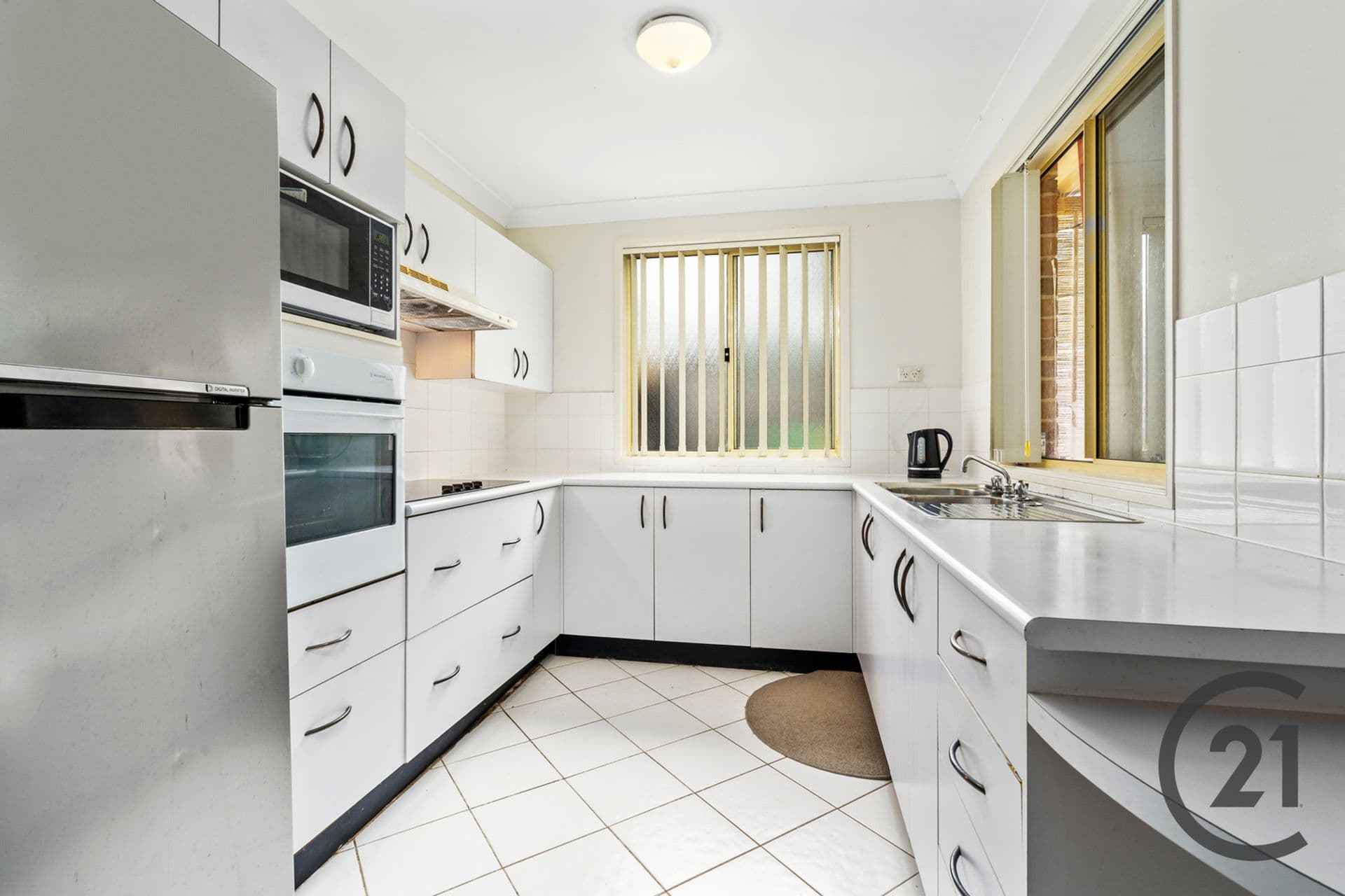 37 Slessor Road, Casula, NSW, 2170, Casula - Thumbnail 3