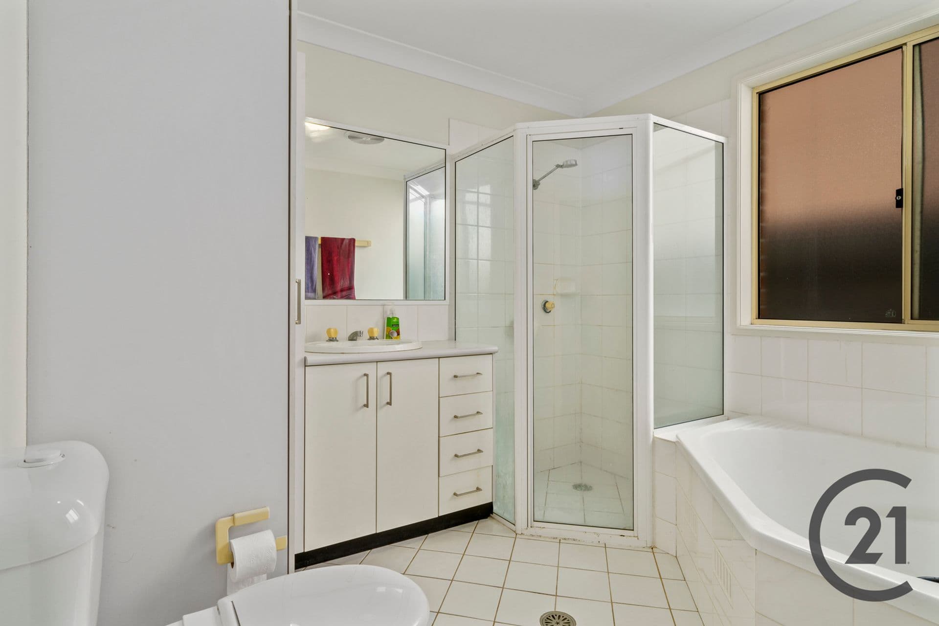 37 Slessor Road, Casula, NSW, 2170, Casula - Thumbnail 5