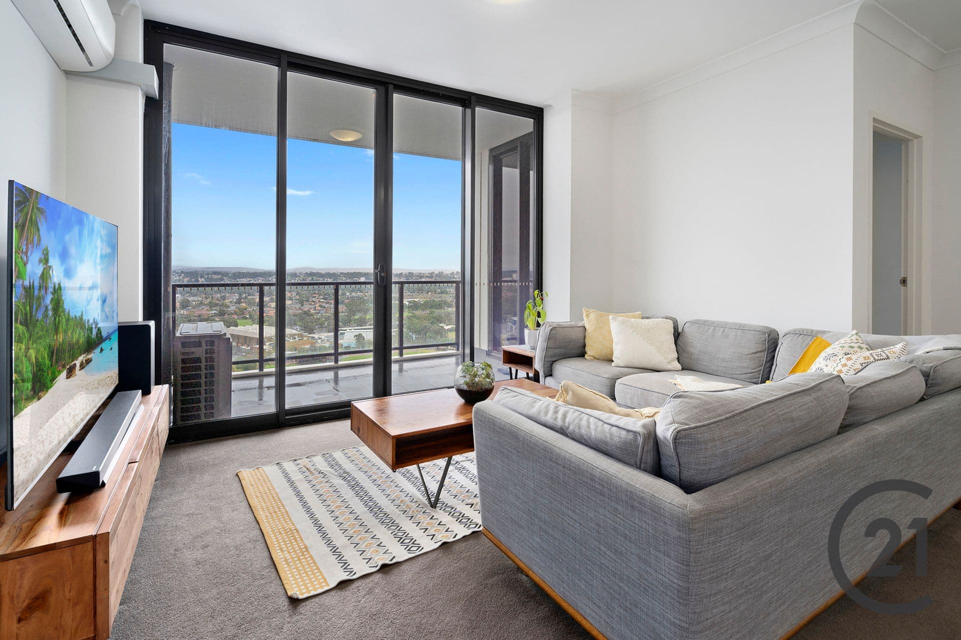 2002/420 Macquarie Street, Liverpool, NSW, 2170, Liverpool - Thumbnail 2