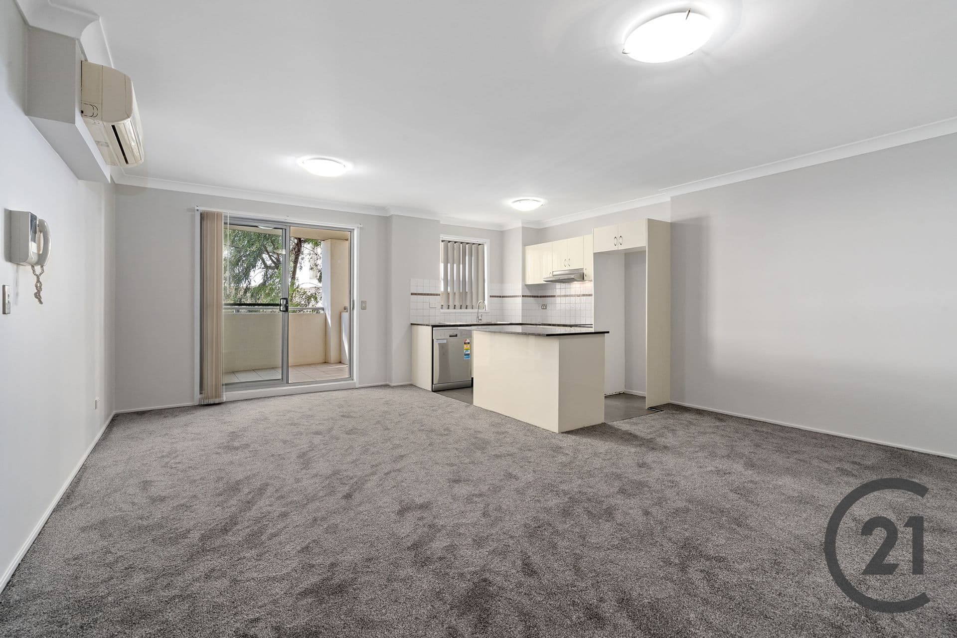 11/4-6 Lachlan Street, Liverpool, NSW, 2170, Liverpool - Image 1