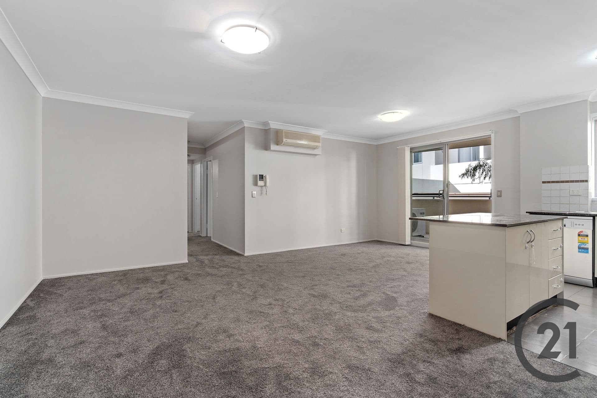 11/4-6 Lachlan Street, Liverpool, NSW, 2170, Liverpool - Thumbnail 2