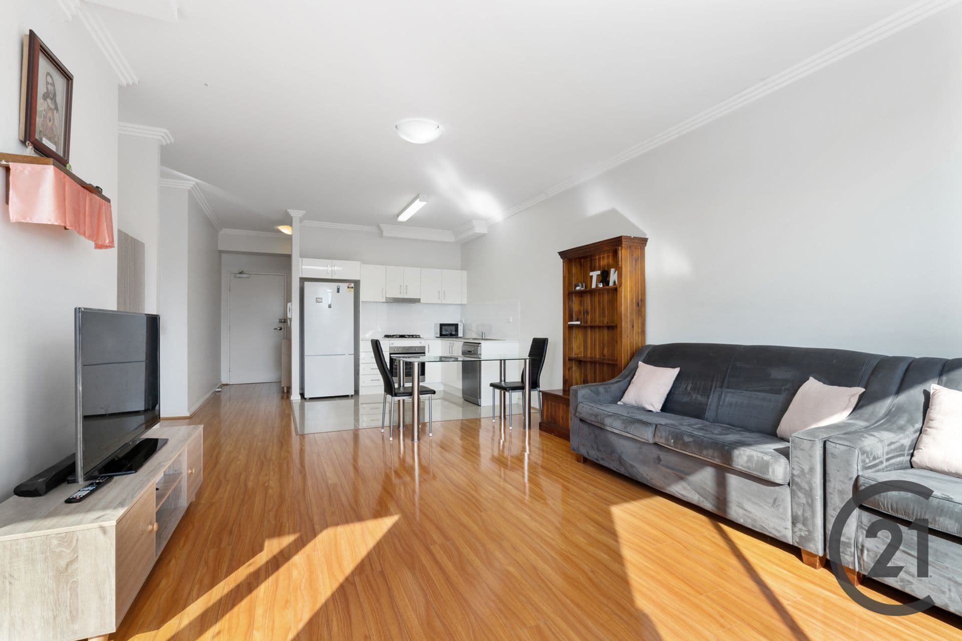 24/93-95 Campbell Street, Liverpool, NSW, 2170, Liverpool - Thumbnail 2