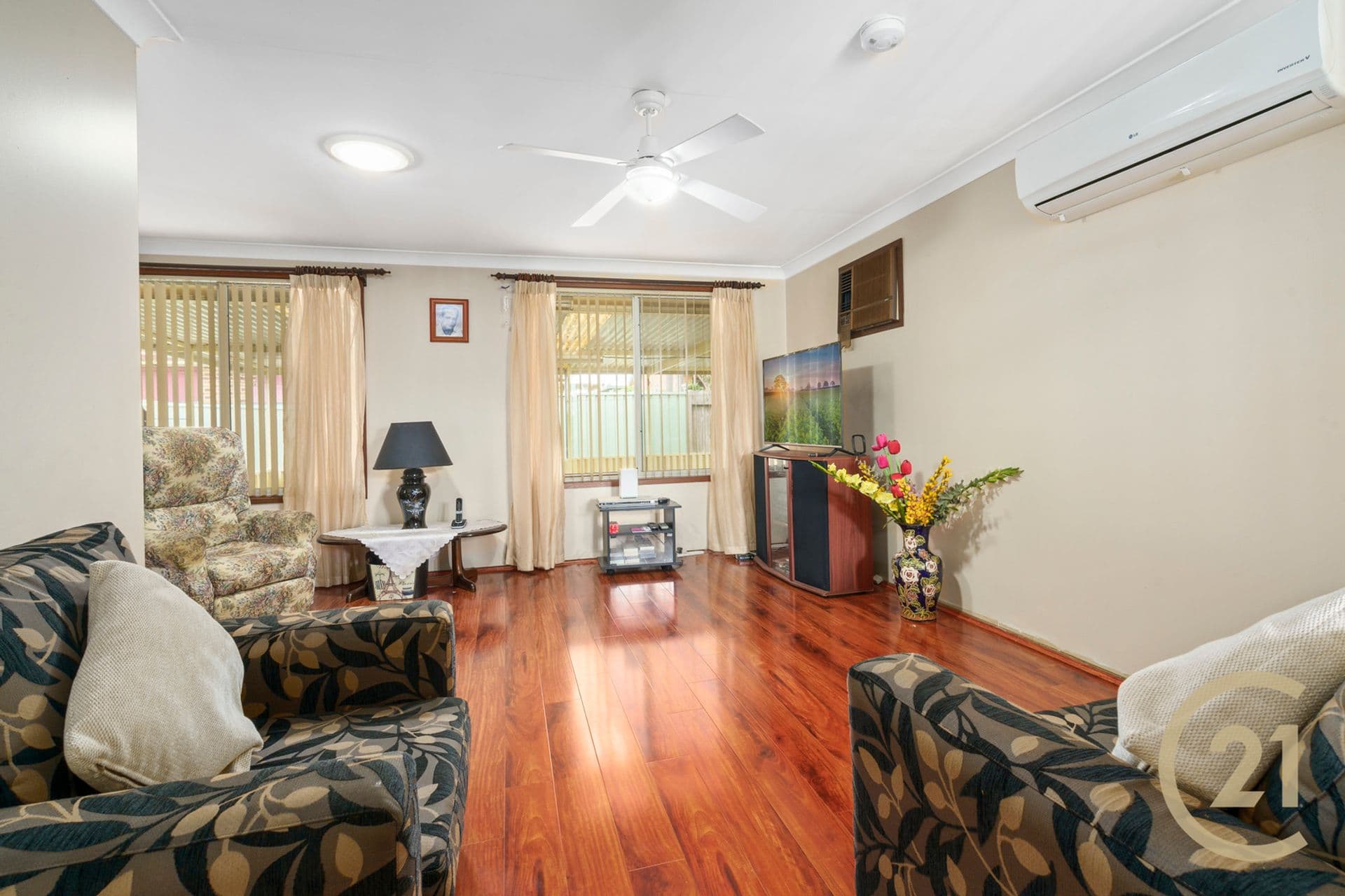 7 Nigel Place, Macquarie Fields, NSW, 2564, Macquarie Fields - Thumbnail 2