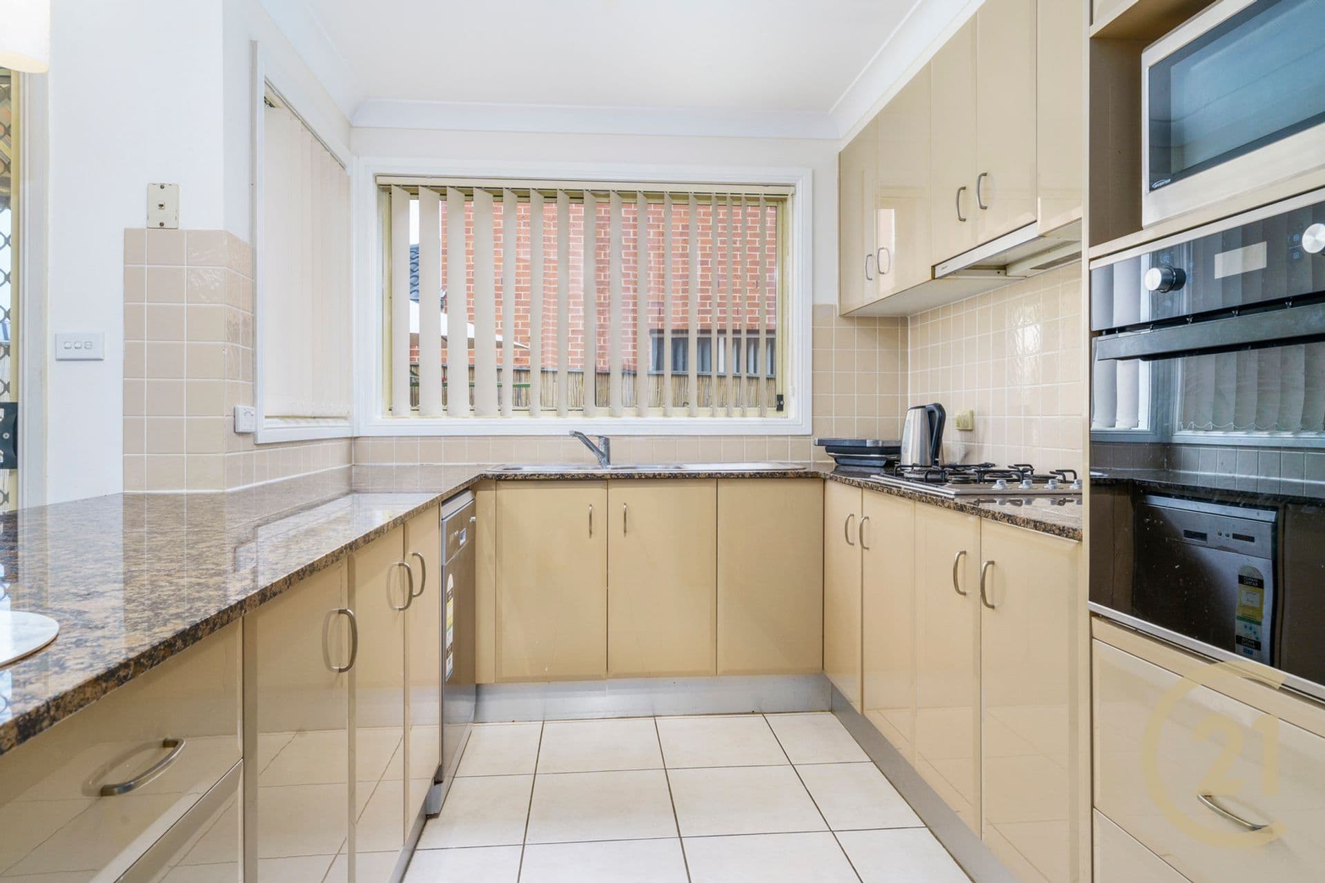 17 Roth Street, Casula, NSW, 2170, Casula - Thumbnail 4