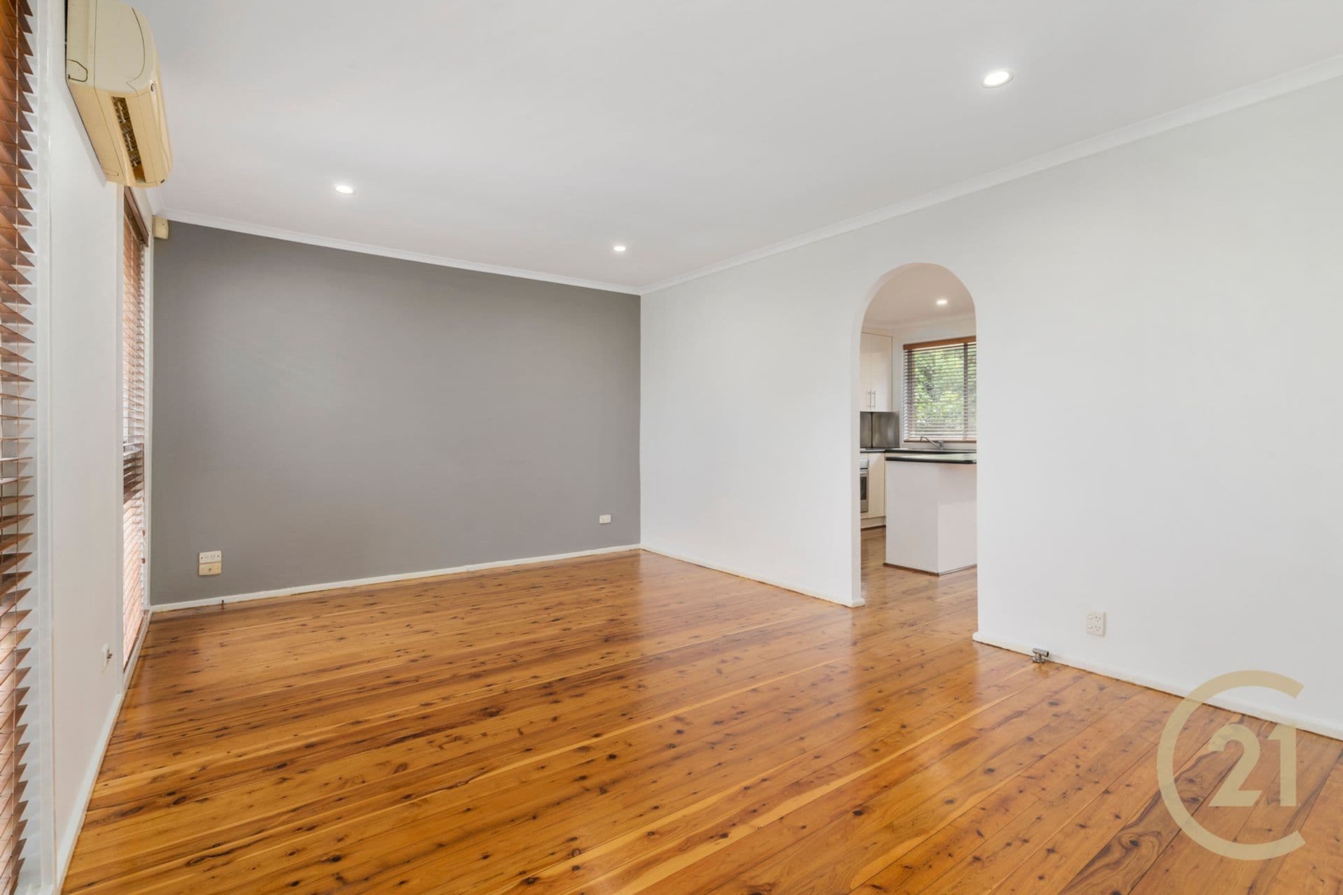 17 Pickett Avenue, Minto, NSW, 2566, Minto - Thumbnail 2