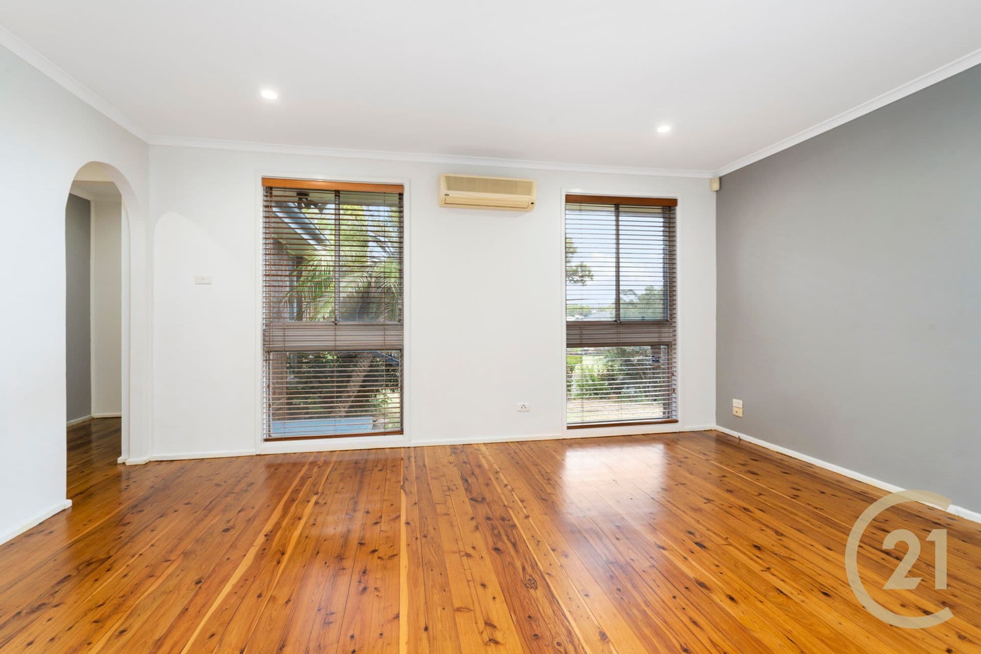 17 Pickett Avenue, Minto, NSW, 2566, Minto - Thumbnail 3