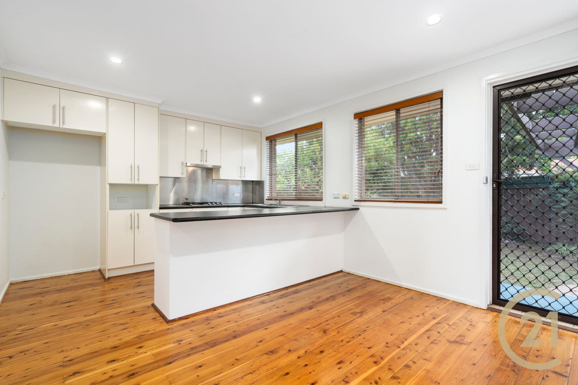 17 Pickett Avenue, Minto, NSW, 2566, Minto - Thumbnail 5