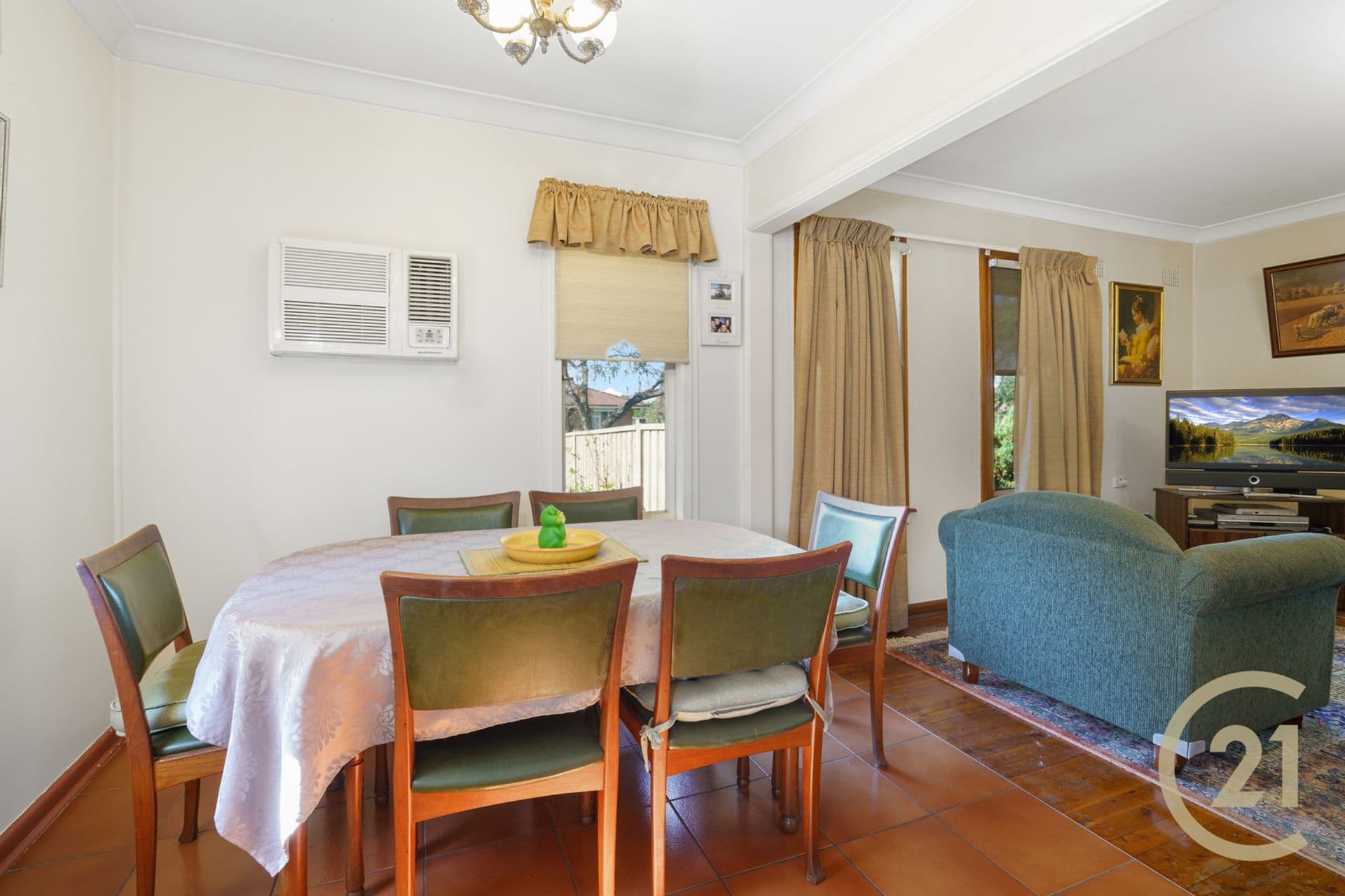 9 Insignia Street, Sadleir, NSW, 2168, Sadleir - Thumbnail 4