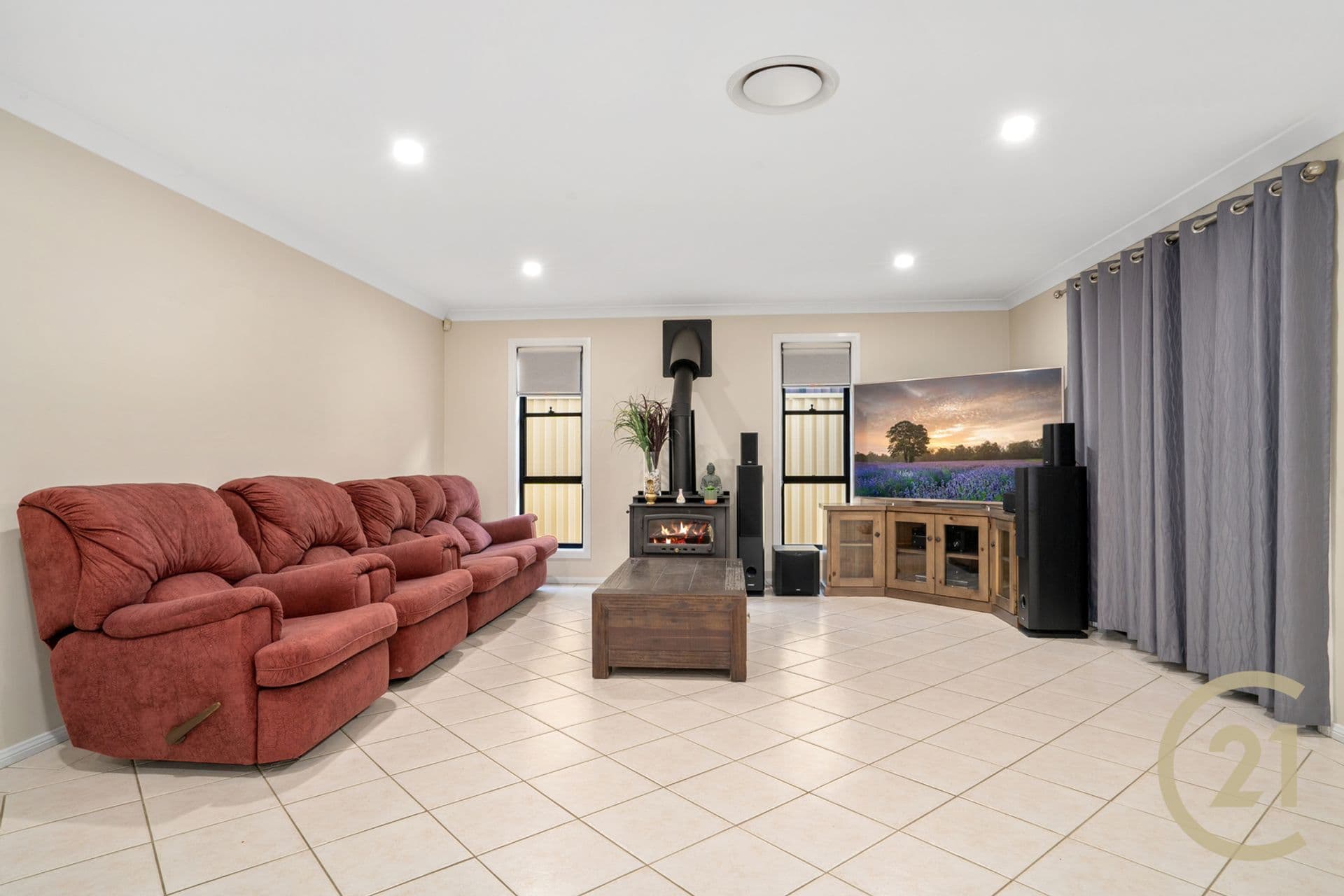 32 Bottlebrush Avenue, Casula, NSW, 2170, Casula - Thumbnail 2