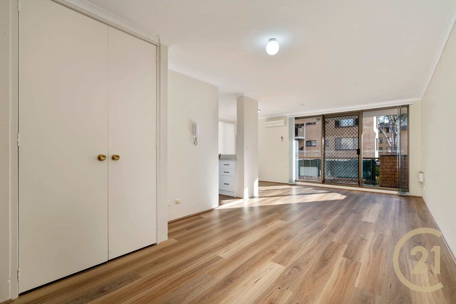 15/138 Moore Street, Liverpool, NSW, 2170, Liverpool - Thumbnail 3