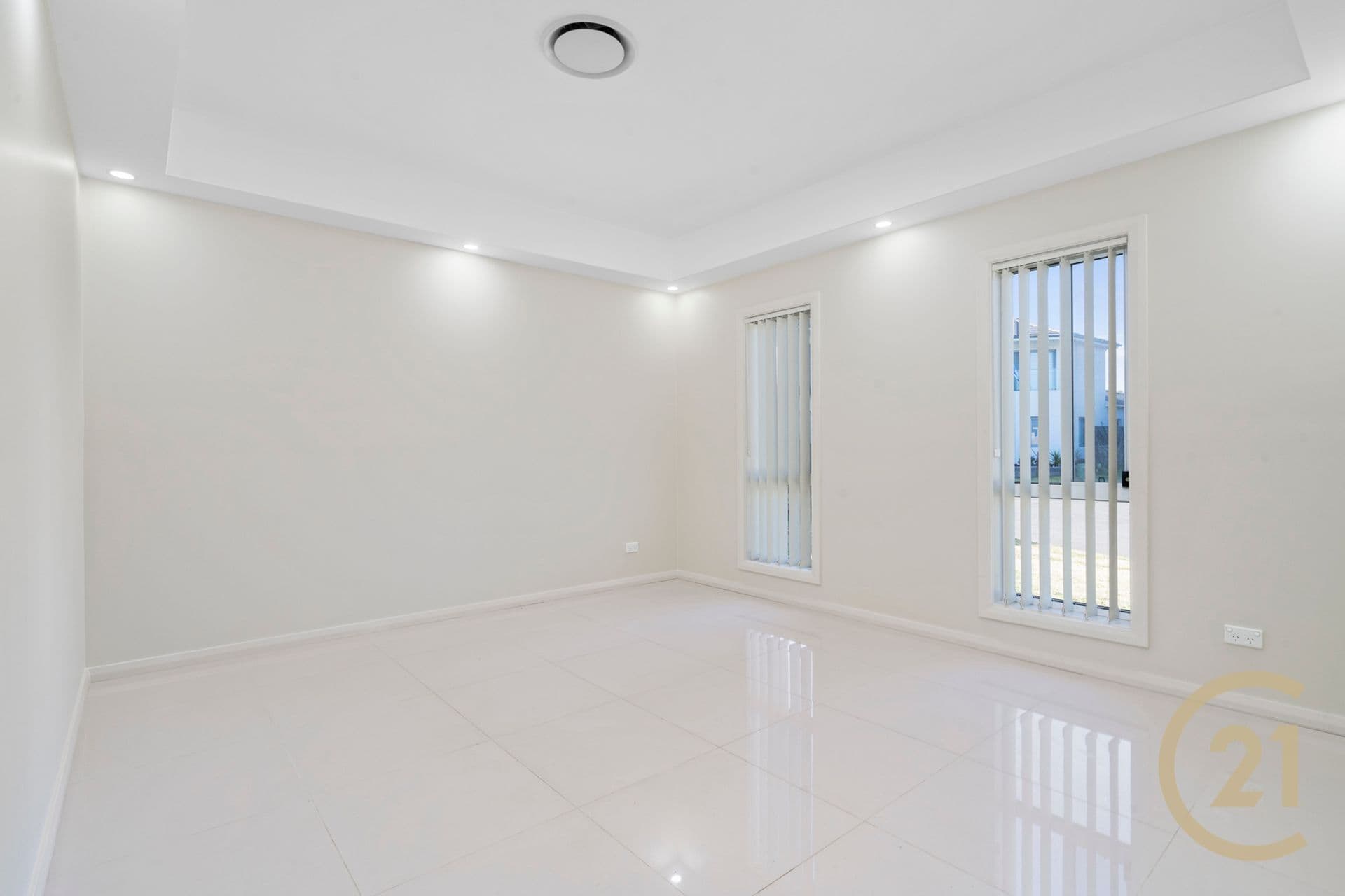 10 Brushtail Court, Casula, NSW, 2170, Casula - Thumbnail 4
