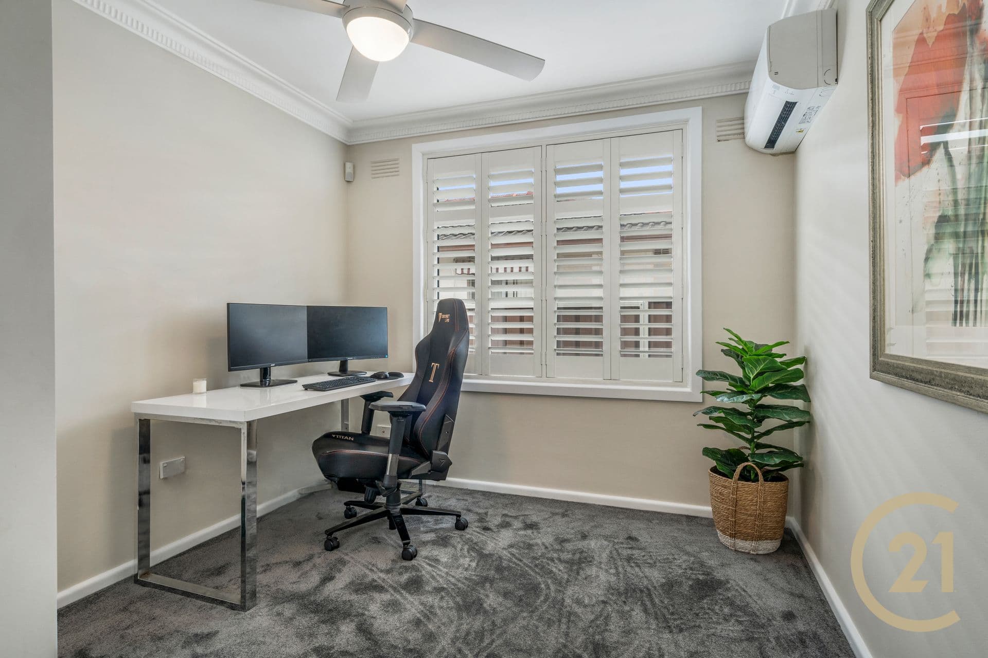 33 Edgecombe Avenue, Moorebank, NSW, 2170, Moorebank - Thumbnail 6