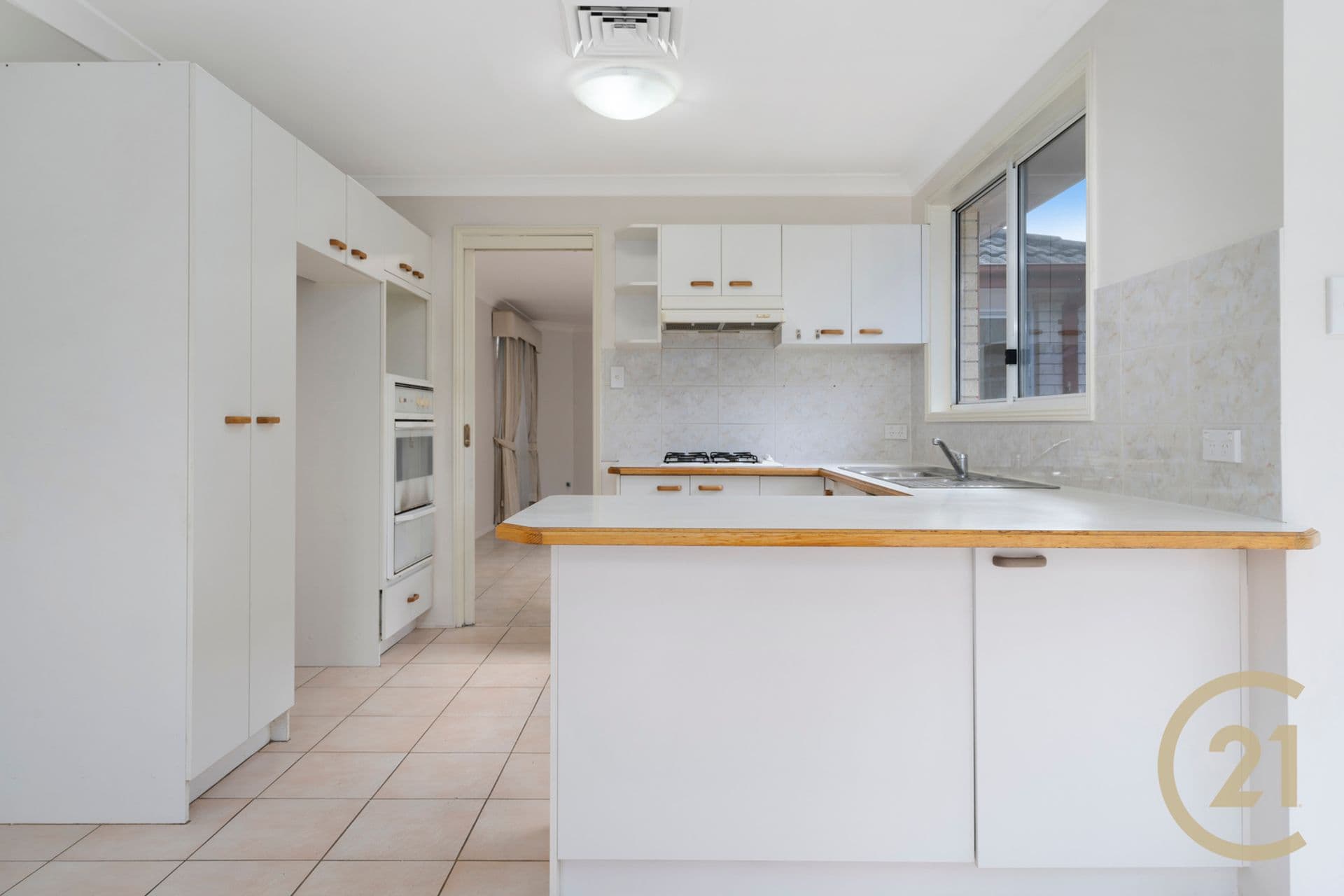 4 Lyndhurst Court, Wattle Grove, NSW, 2173, Wattle Grove - Thumbnail 5