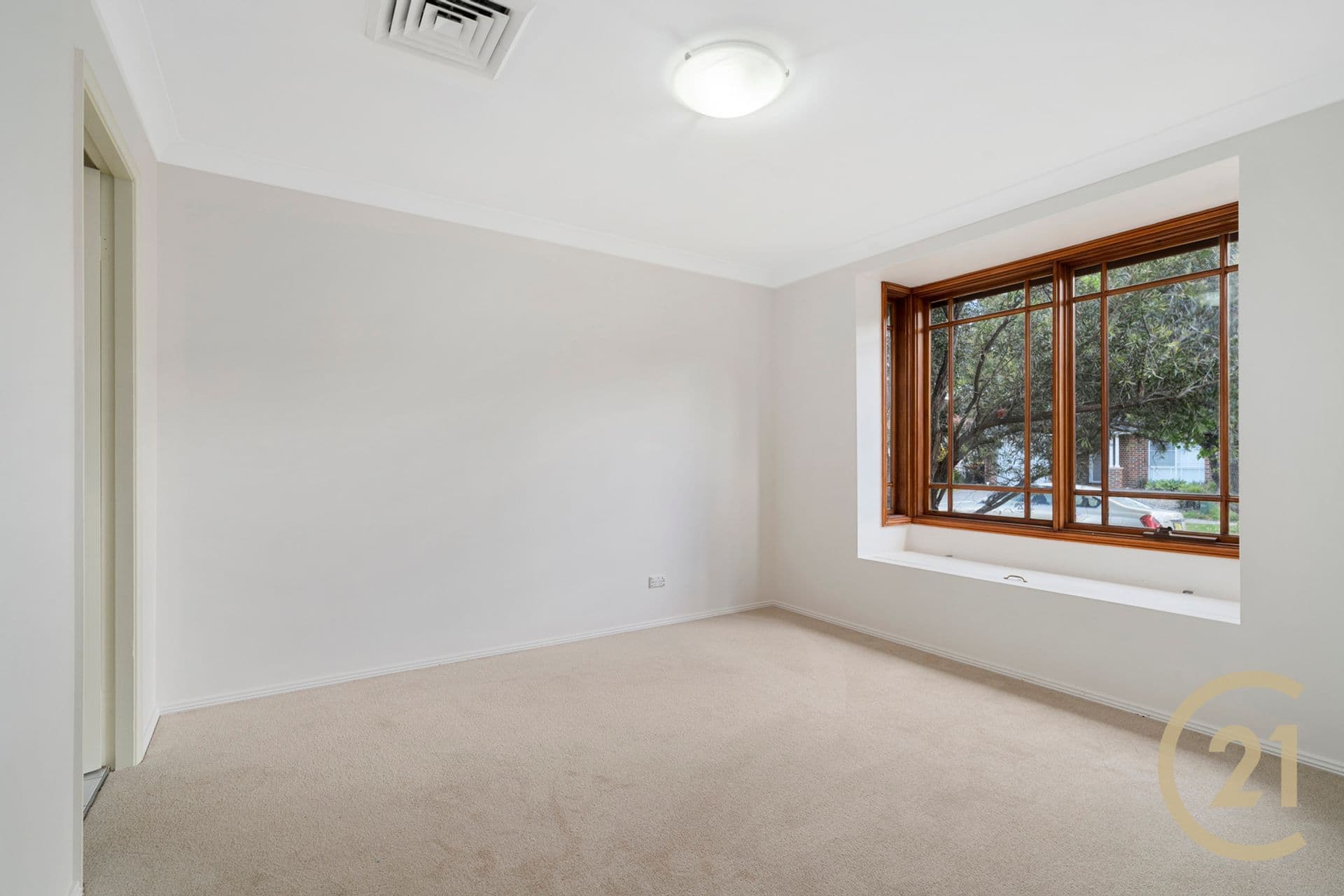 4 Lyndhurst Court, Wattle Grove, NSW, 2173, Wattle Grove - Thumbnail 6