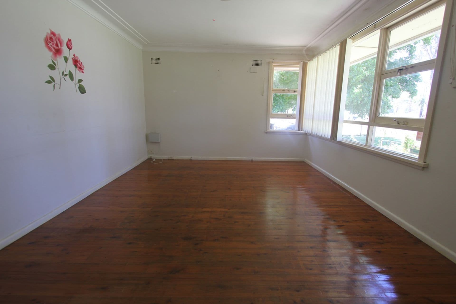 19 Reservoir Road, Mount Pritchard, NSW, 2170, Mount Pritchard - Thumbnail 2