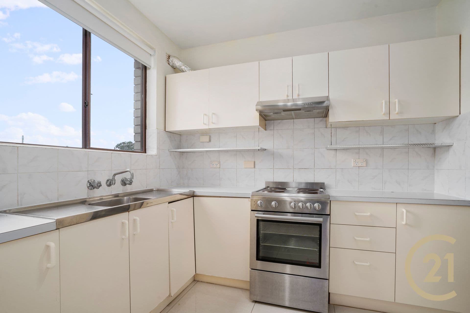 19/34 Remembrance Avenue, Warwick Farm, NSW, 2170, Warwick Farm - Thumbnail 3