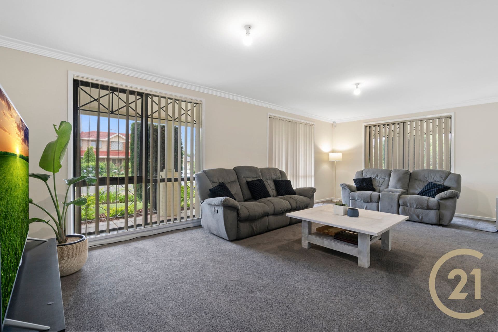 9 Schoeffel Grove, Horningsea Park, NSW, 2171, Horningsea Park - Thumbnail 2