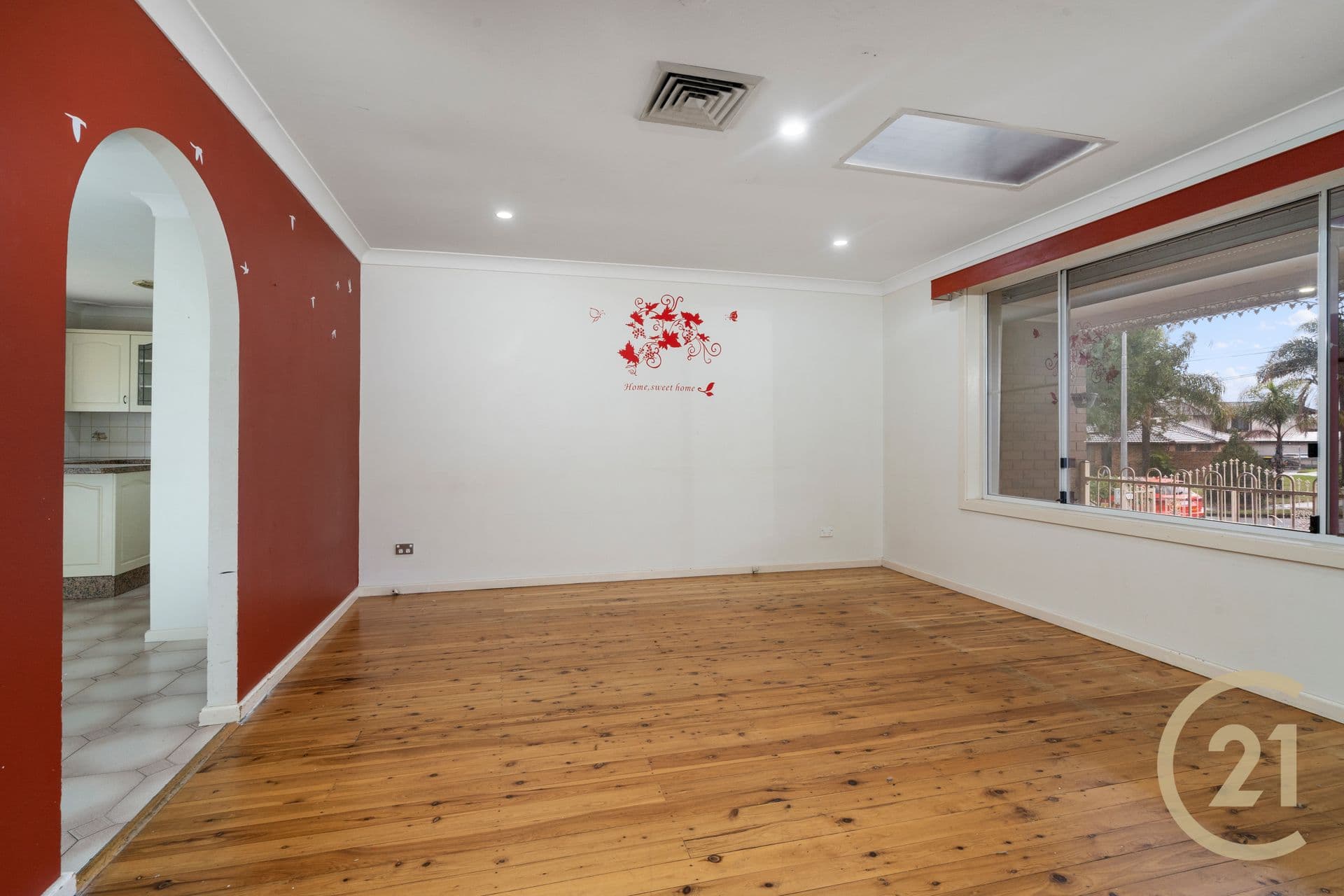 15 Birch Avenue, Casula, NSW, 2170, Casula - Thumbnail 4