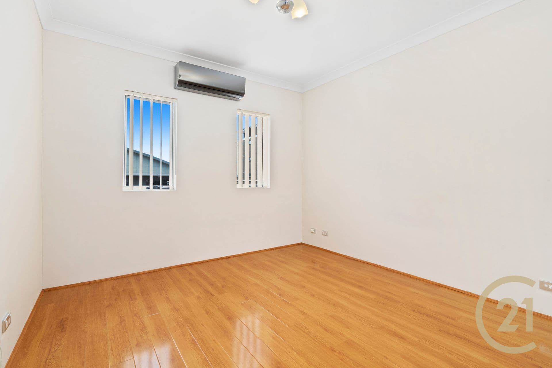 26/8-10 Browne Parade, Warwick Farm, NSW, 2170, Warwick Farm - Thumbnail 5