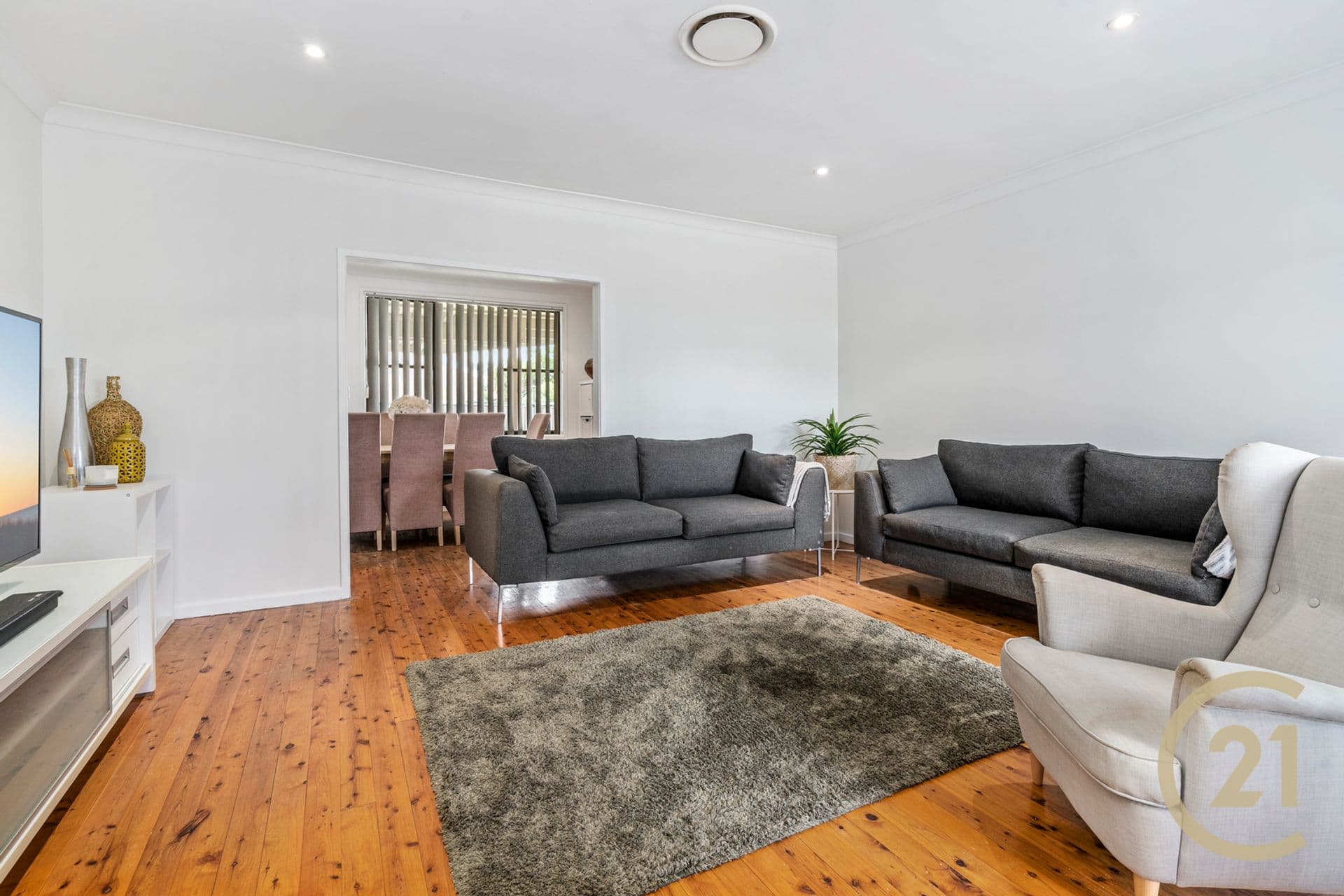 25 Coolaroo Crescent, Lurnea, NSW, 2170, Lurnea - Thumbnail 8