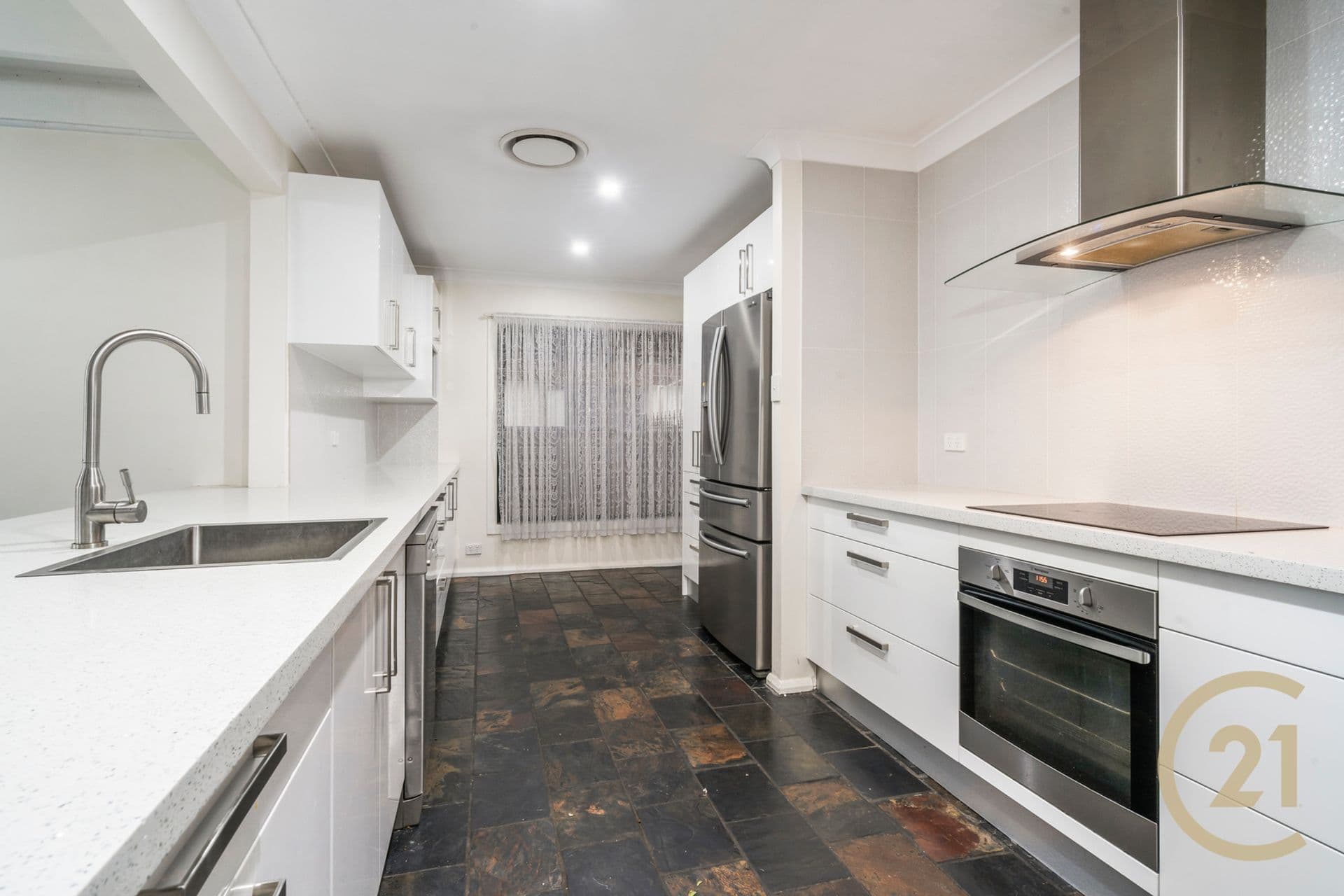 24 McMahon Avenue, Liverpool, NSW, 2170, Liverpool - Thumbnail 2