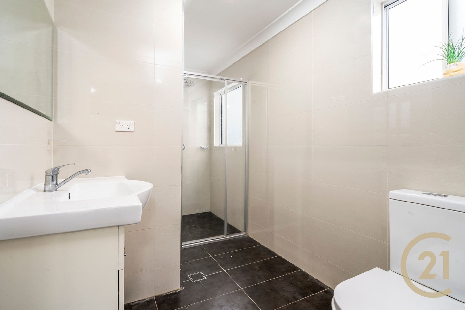 24 McMahon Avenue, Liverpool, NSW, 2170, Liverpool - Thumbnail 8