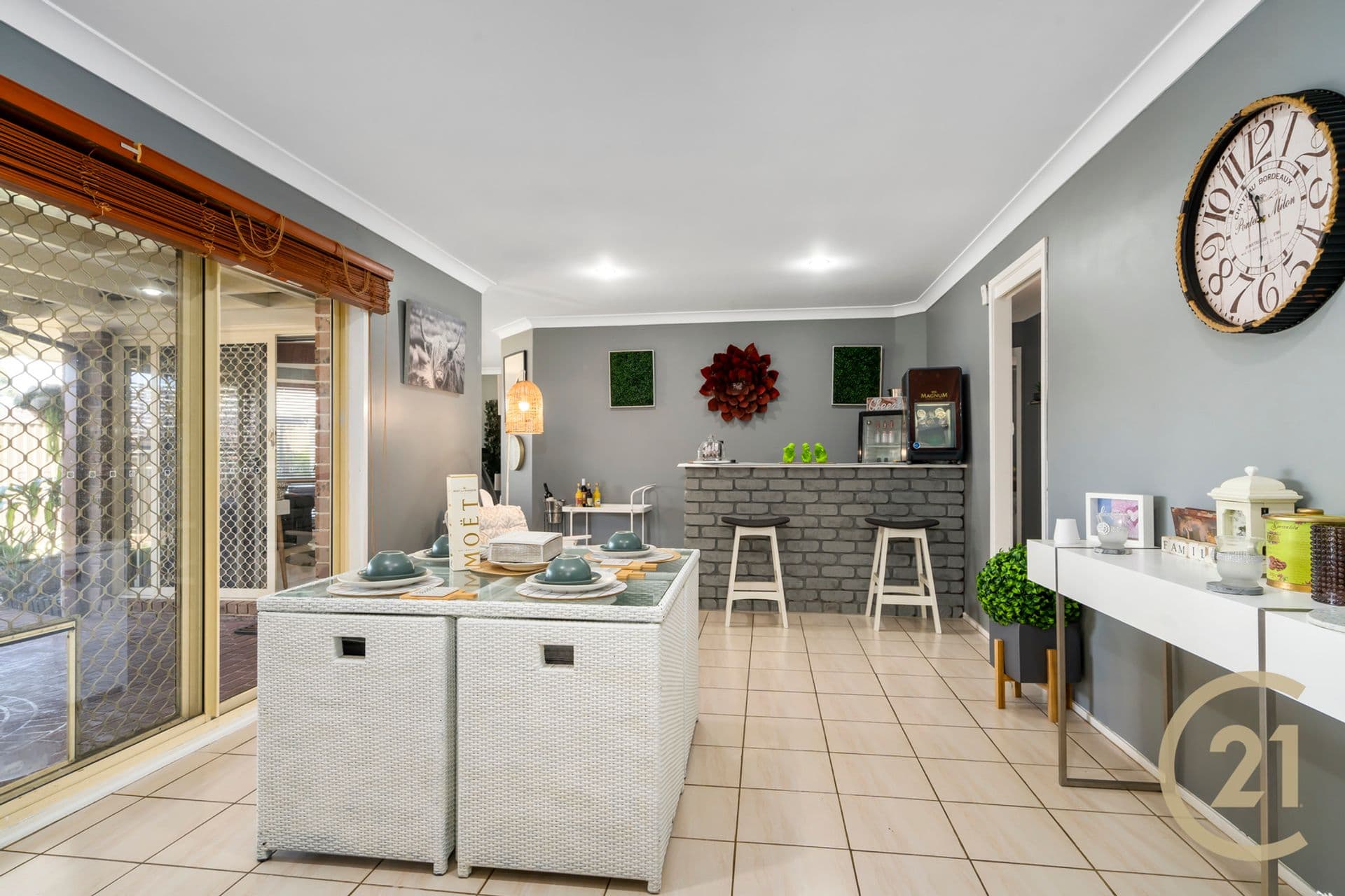 8 Delage Place, Ingleburn, NSW, 2565, Ingleburn - Thumbnail 7