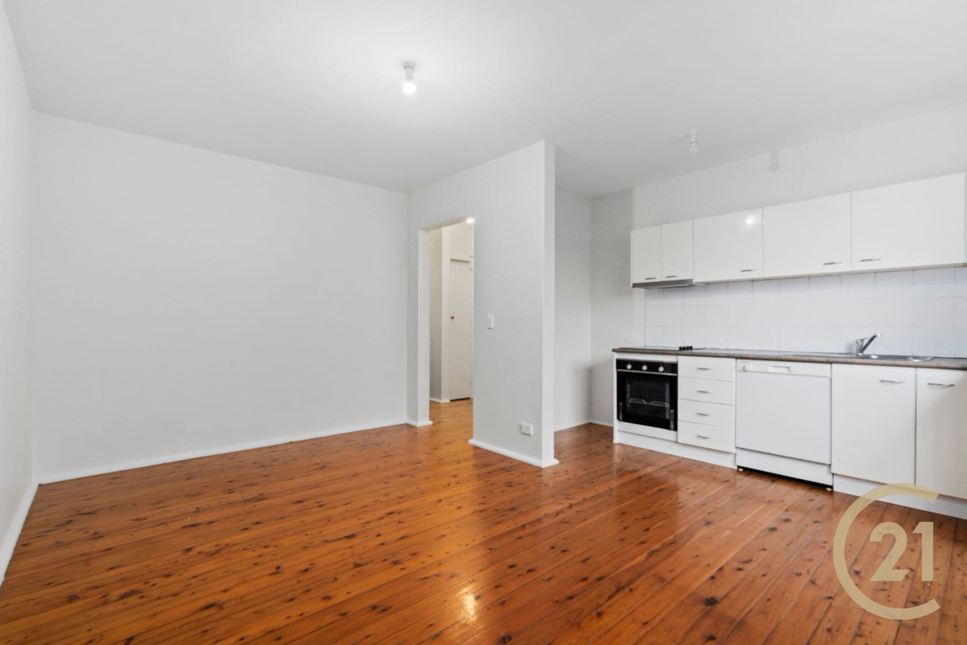 3/16 Rome Street, Canterbury, NSW, 2193, Canterbury - Thumbnail 2