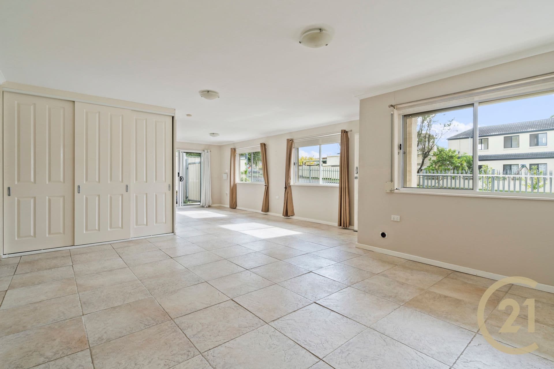 24 Tobruk Avenue, Liverpool, NSW, 2170, Liverpool - Thumbnail 2