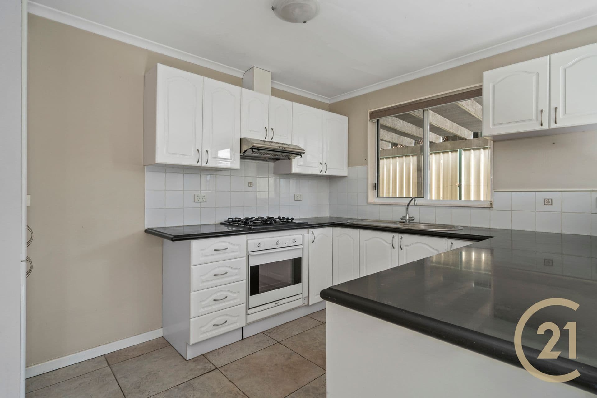 24 Tobruk Avenue, Liverpool, NSW, 2170, Liverpool - Thumbnail 4