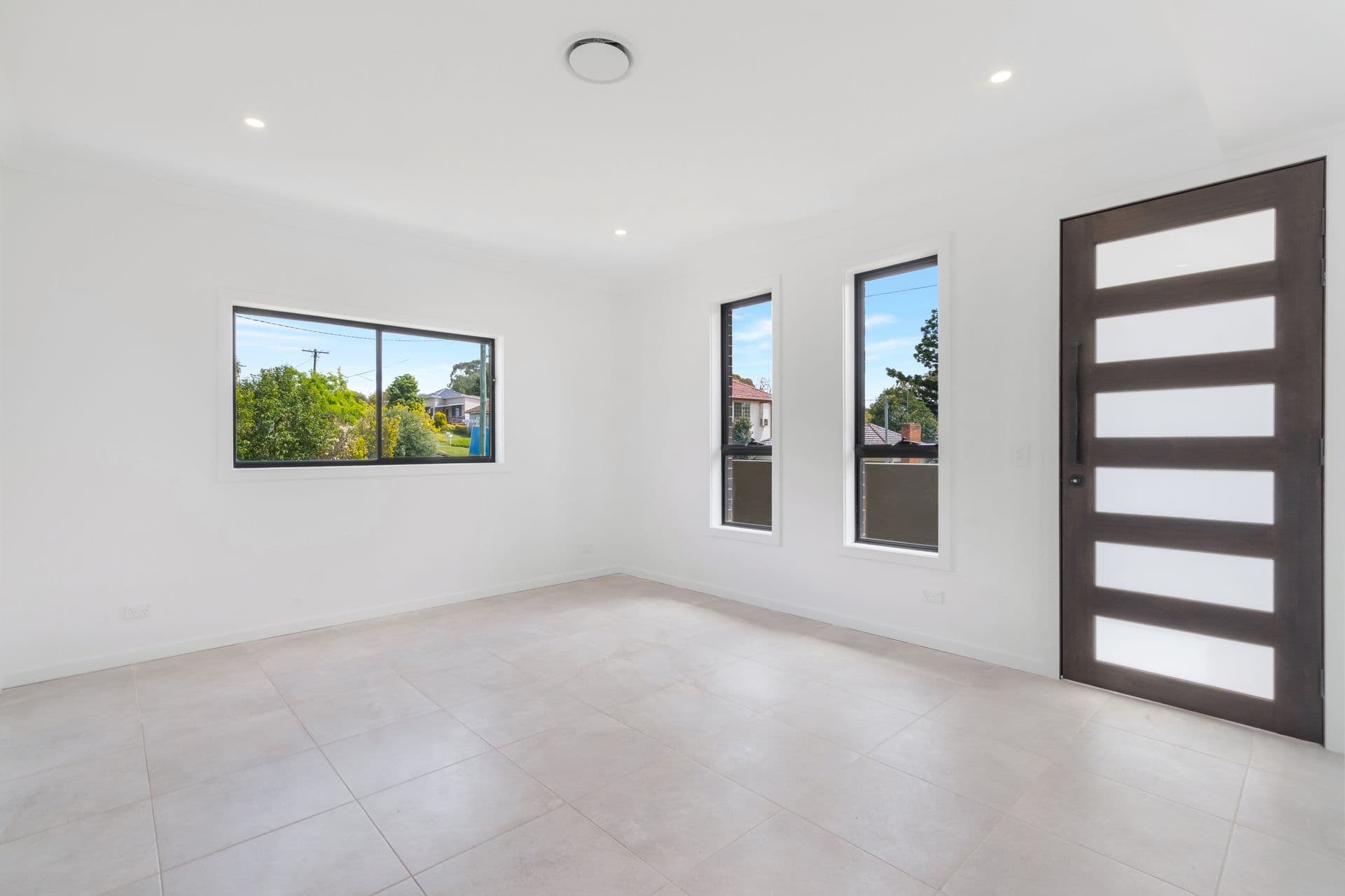 17 Farnsworth Avenue, Campbelltown, NSW, 2560, Campbelltown - Thumbnail 6