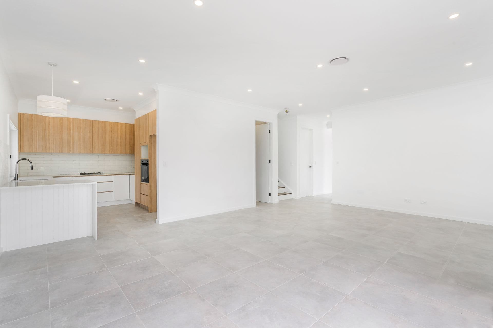 17 Farnsworth Avenue, Campbelltown, NSW, 2560, Campbelltown - Thumbnail 3