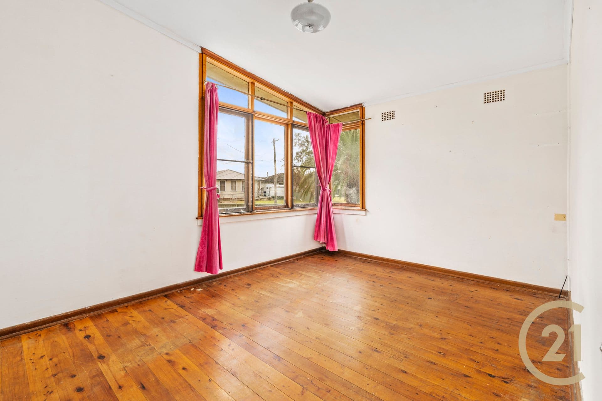 14 O'neile Crescent, Lurnea, NSW, 2170, Lurnea - Thumbnail 6