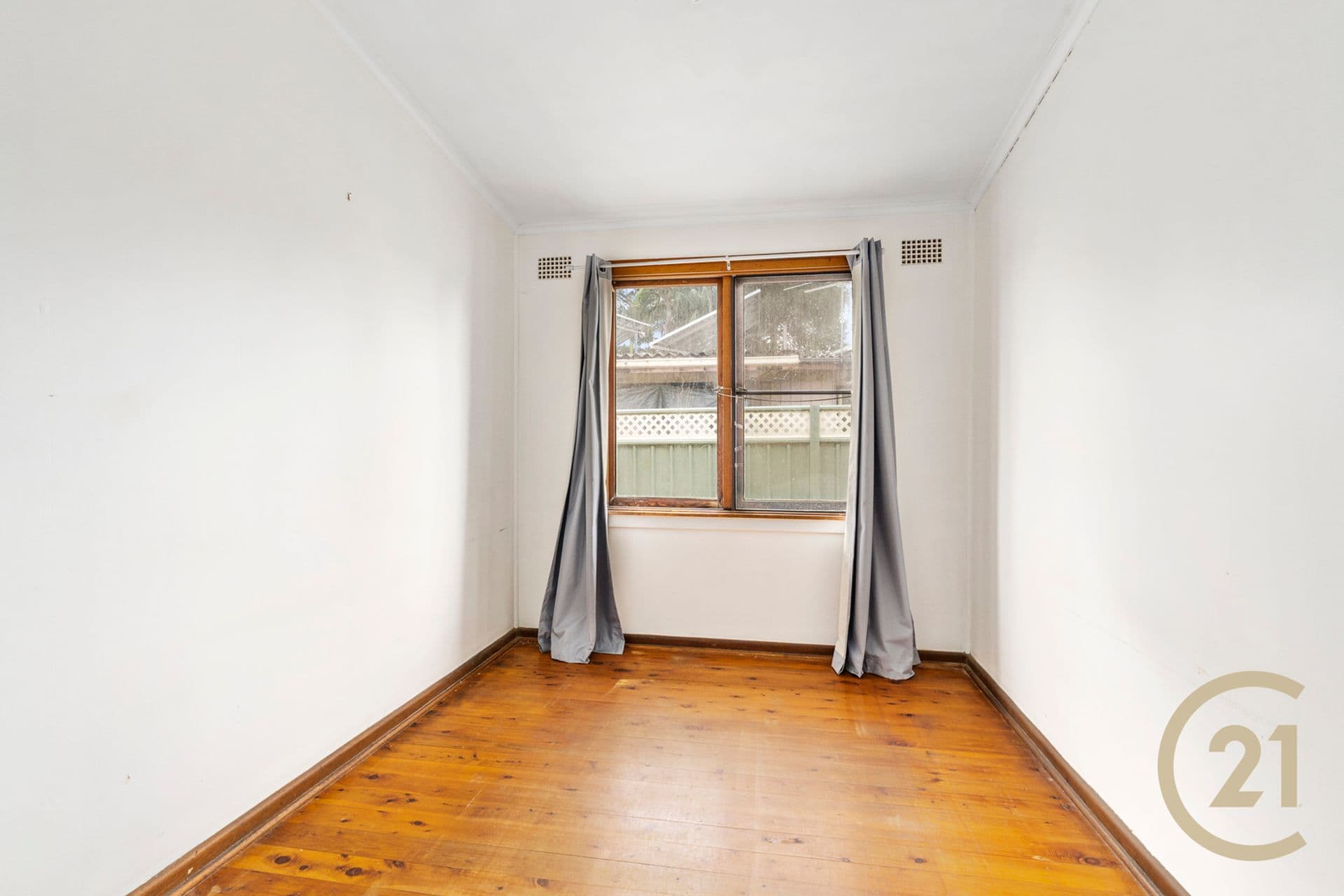 14 O'neile Crescent, Lurnea, NSW, 2170, Lurnea - Thumbnail 7