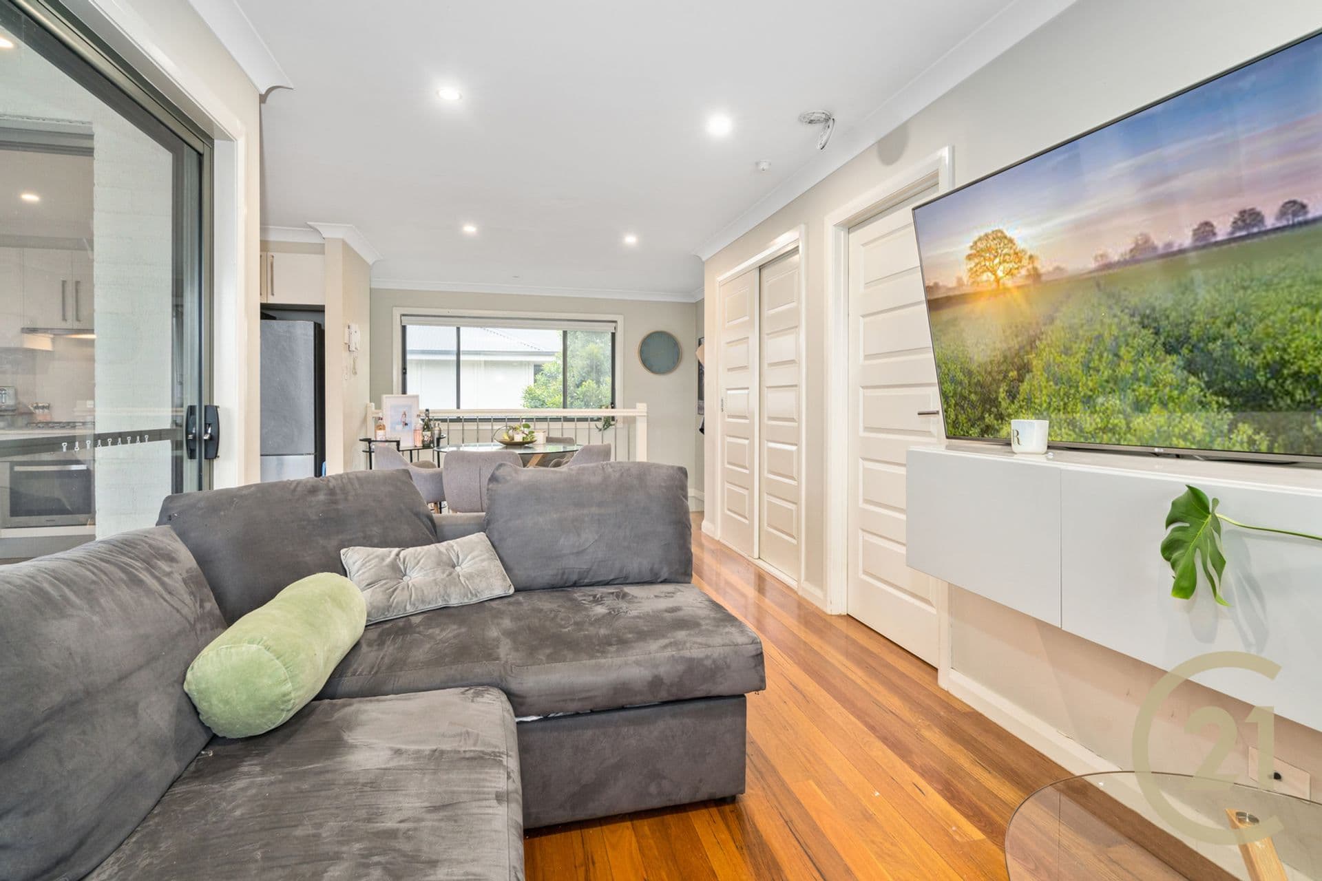 4 Sylvester Lane, Gregory Hills, NSW, 2557, Gregory Hills - Thumbnail 6