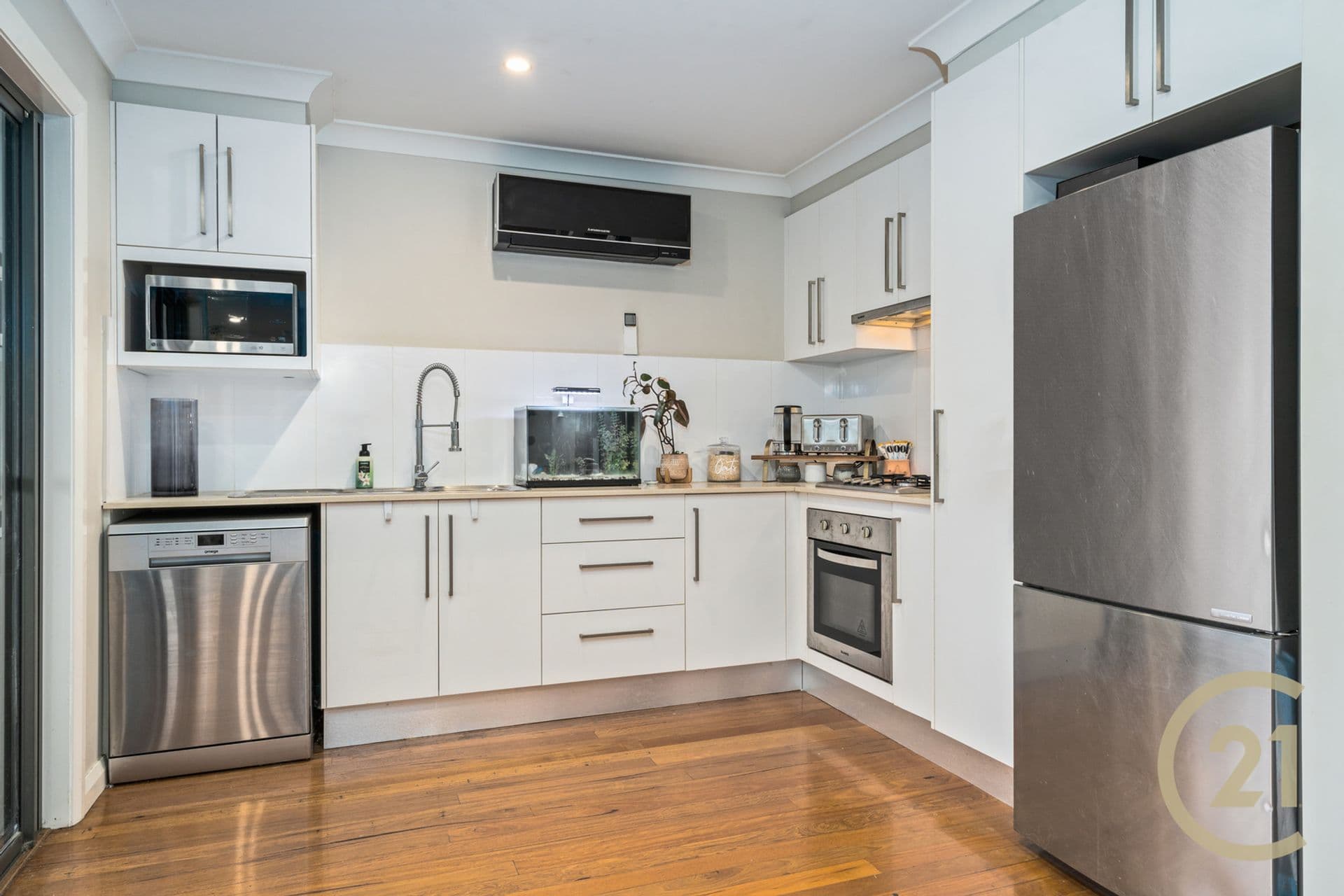 4 Sylvester Lane, Gregory Hills, NSW, 2557, Gregory Hills - Thumbnail 7