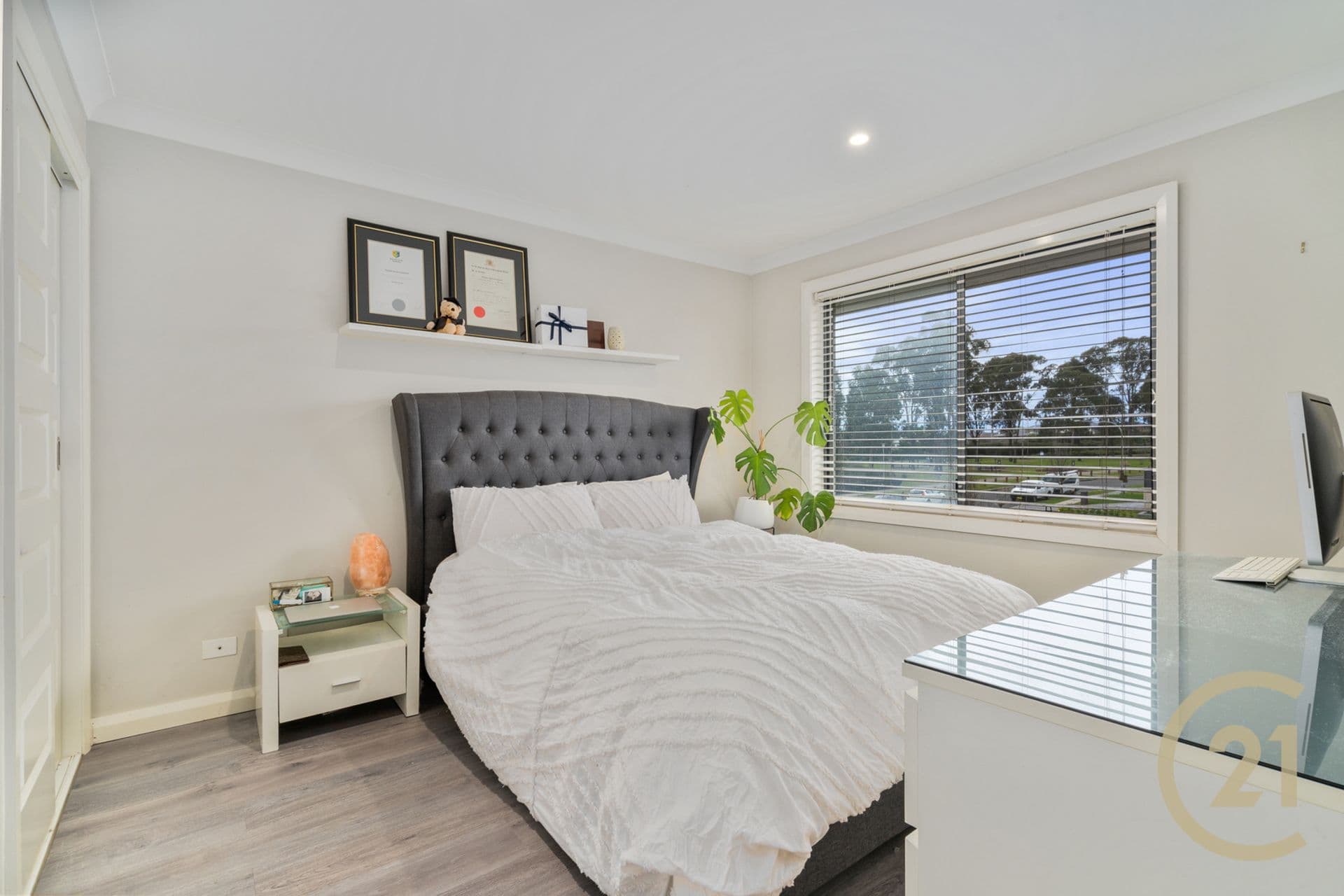 4 Sylvester Lane, Gregory Hills, NSW, 2557, Gregory Hills - Thumbnail 3