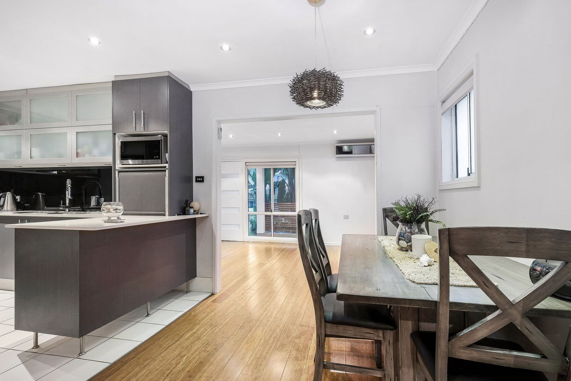 29 Hillview Parade, Lurnea, NSW, 2170, Lurnea - Thumbnail 3