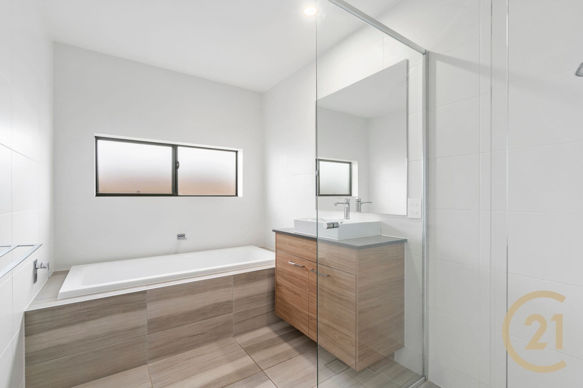 38 Bluestone Avenue, Gledswood Hills, NSW, 2557, Gledswood Hills - Thumbnail 5