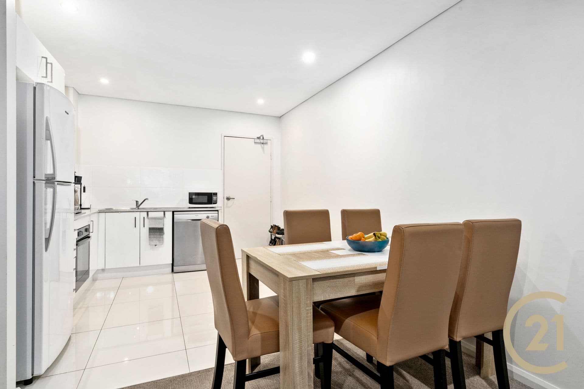 Shop 19-22/297-327 Macquarie Street, Liverpool, NSW, 2170, Warwick Farm - Thumbnail 2