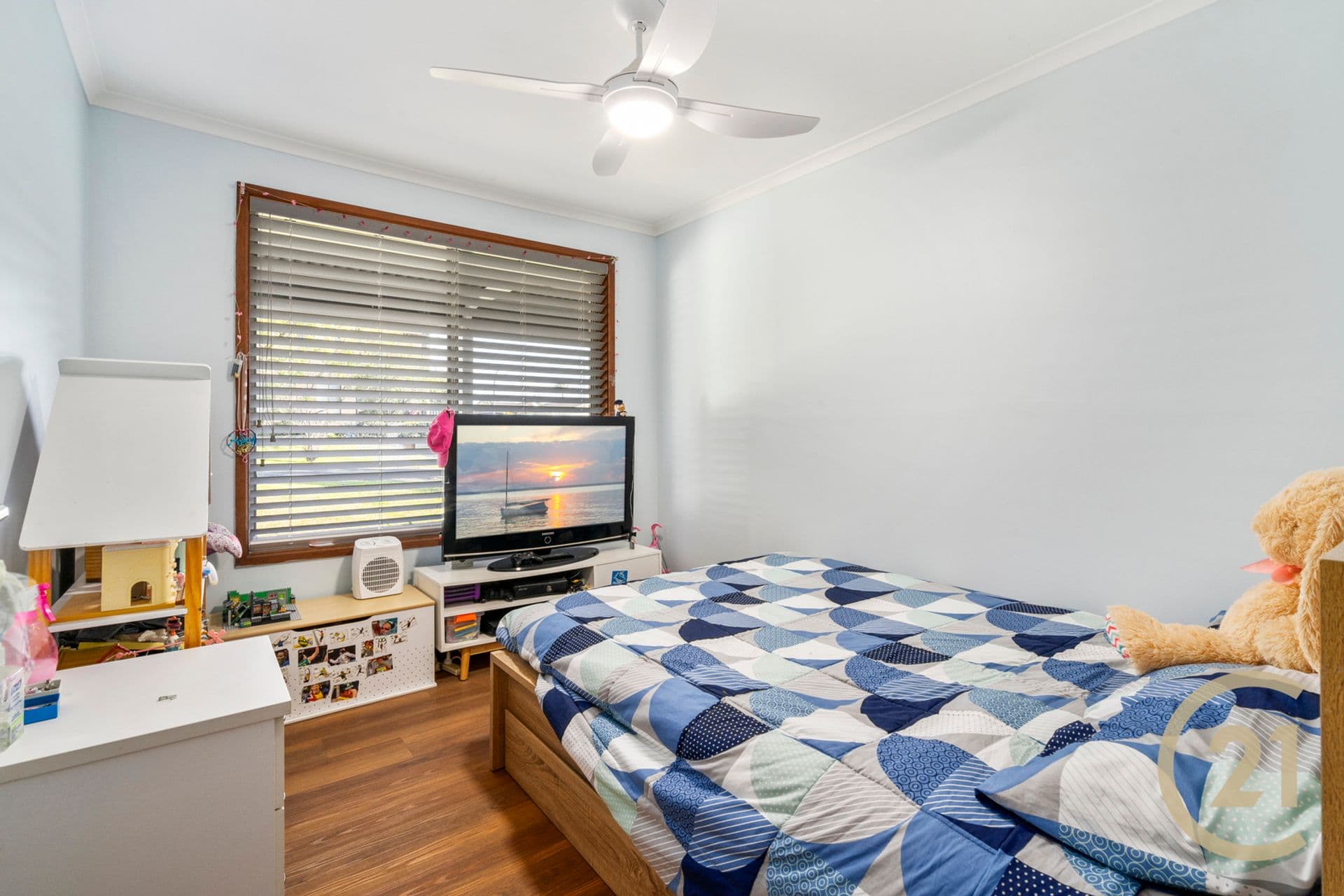 14 Mercedes Road, Ingleburn, NSW, 2565, Ingleburn - Thumbnail 6