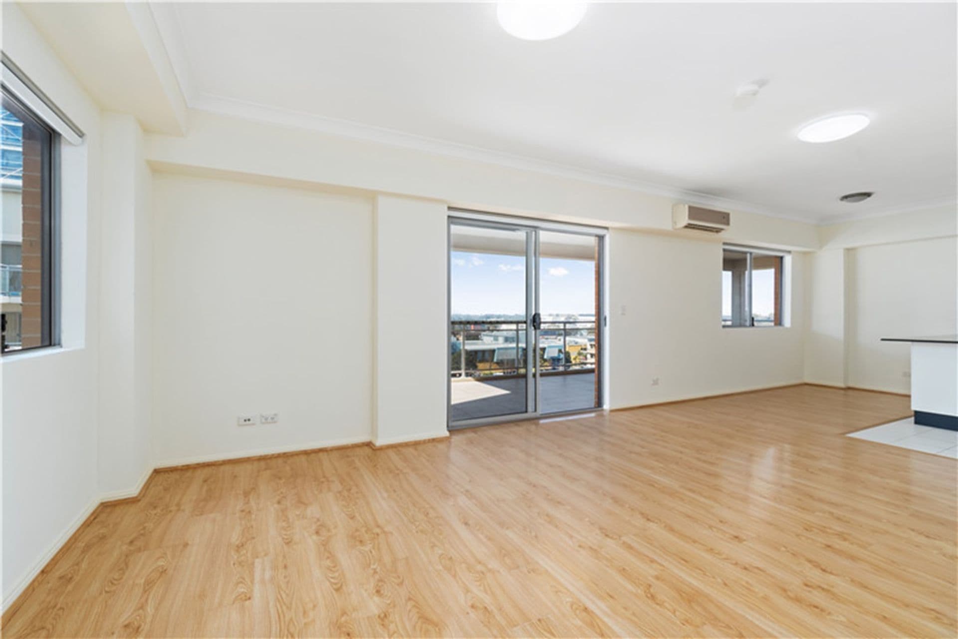 49/8-10 Lachlan Street, Liverpool, NSW, 2170, Liverpool - Thumbnail 3