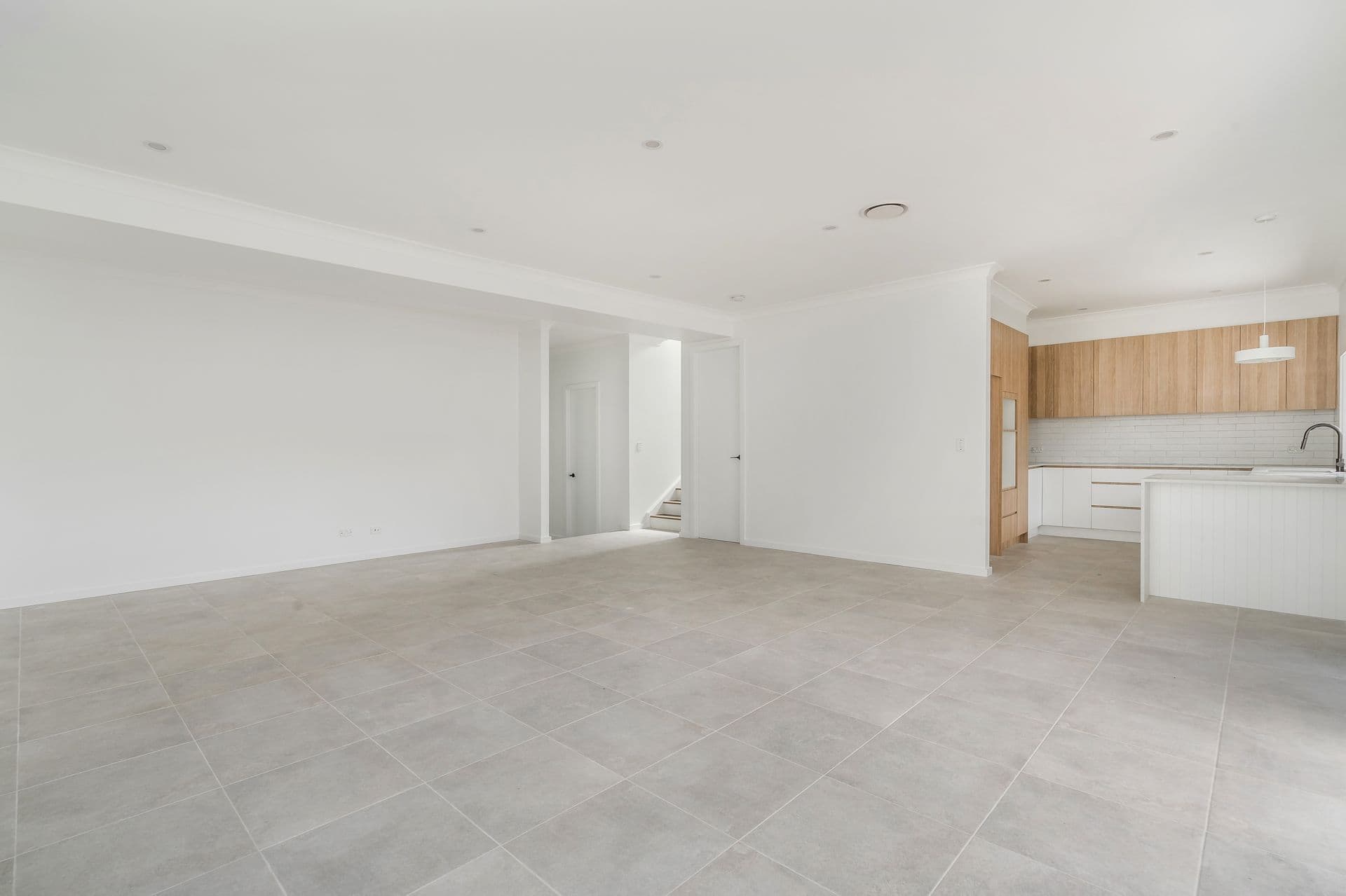 2b Lachlan Place, Campbelltown, NSW, 2560, Campbelltown - Thumbnail 5